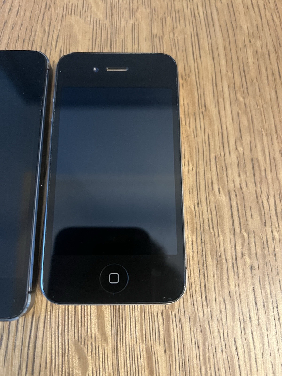 Lot Of 3 Apple iPhones PARTS On See Photos A1533, A1303A, A1332. AS-IS