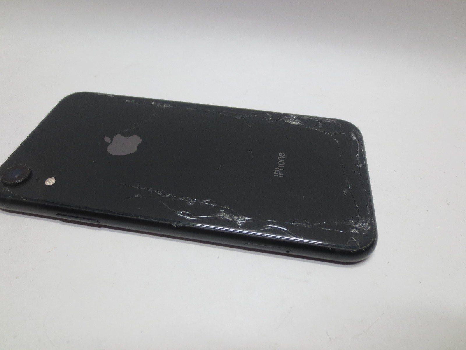Apple iPhone XR 64GB Space Gray A1984 Unlocked Any Carrier – #95 **READ**
