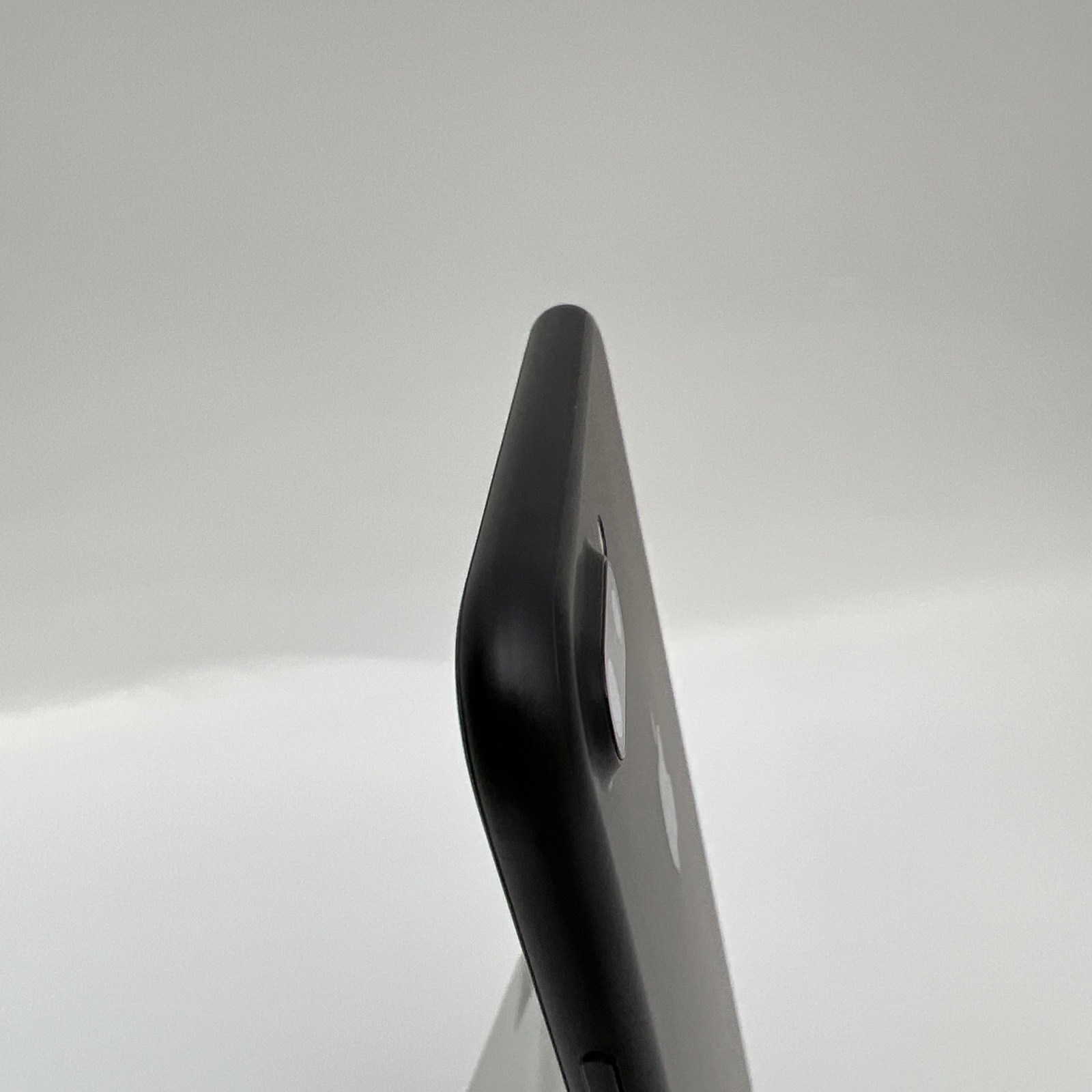 Apple iPhone 7 Plus 128GB Black (Network Unlocked) A1661 BH 88% – Used Condition