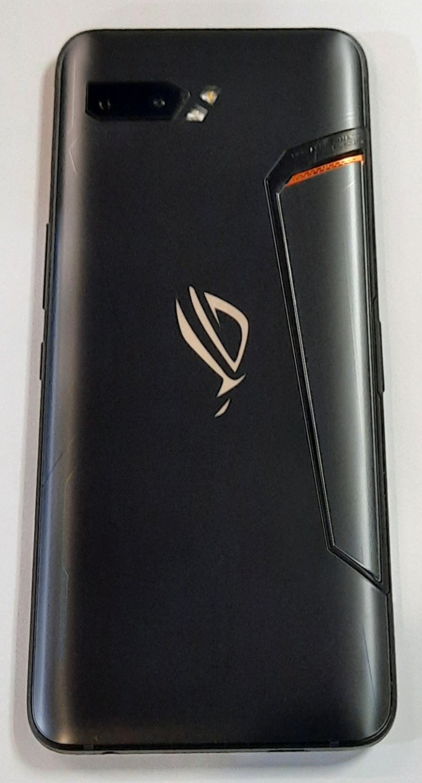 FOR PARTS – Asus ROG Phone 2 ZS660KL 1TB 12GB RAM Gaming (Factory Unlocked)