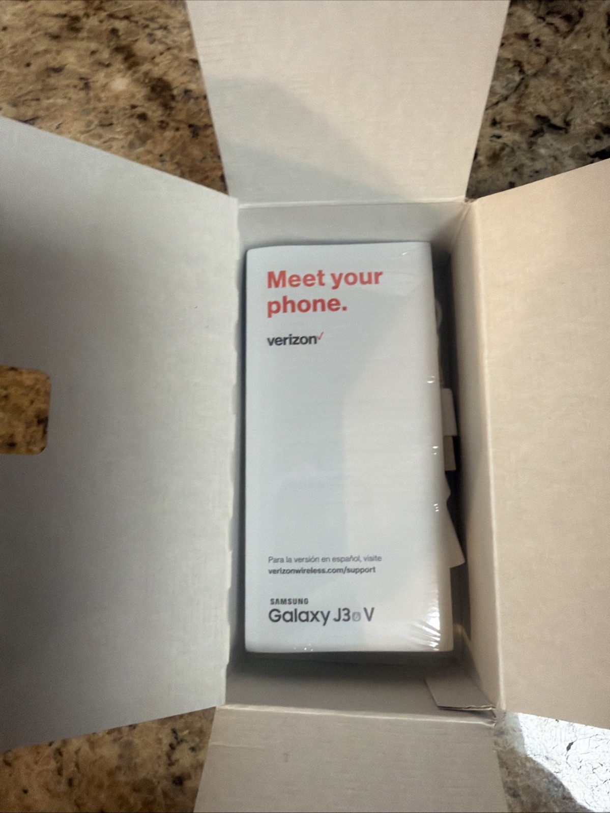 Samsung Galaxy J3 6 V (Verizon) – Untested