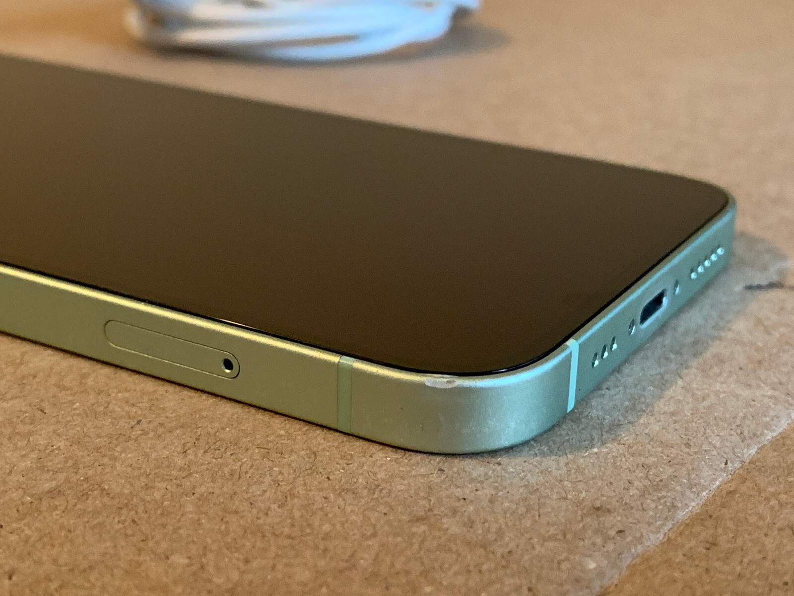 Apple iPhone 12 64GB – Green Unlocked (CDMA + GSM) A2172 READ