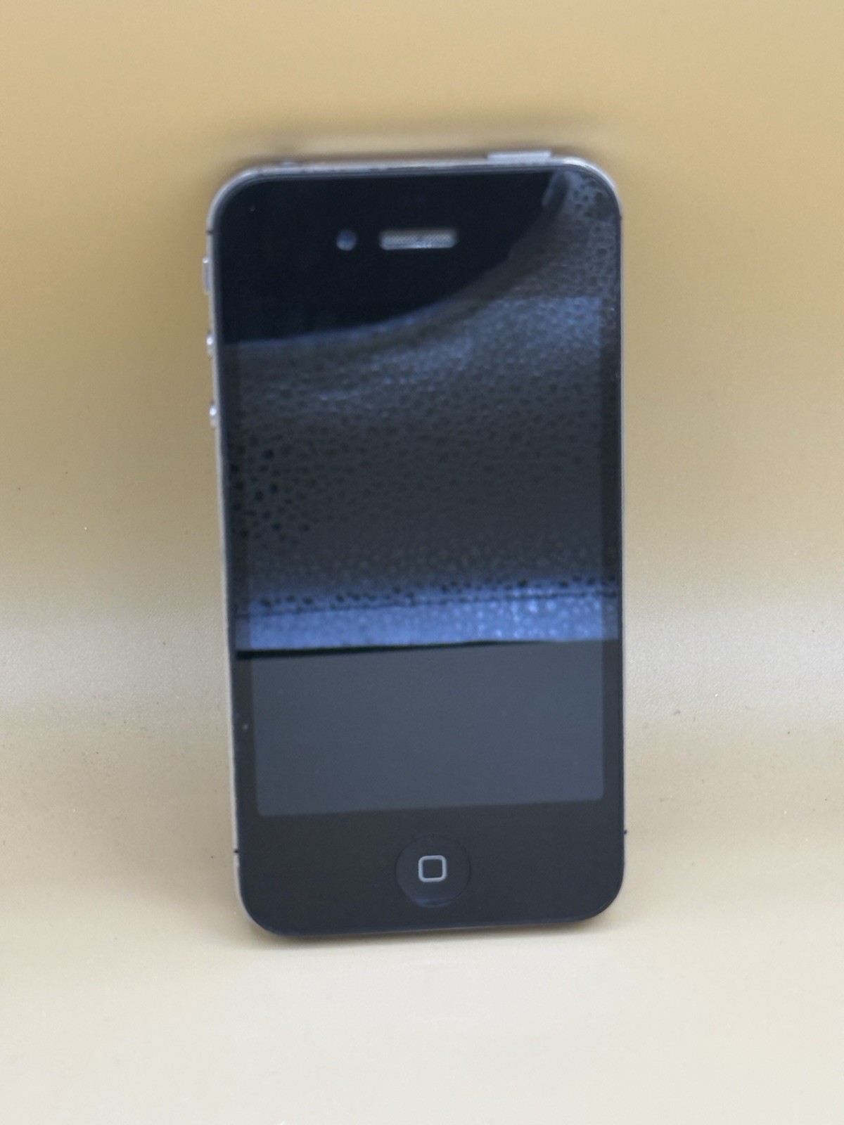 Apple iPhone 4 Model A1349 16GB Black Smartphone for Parts