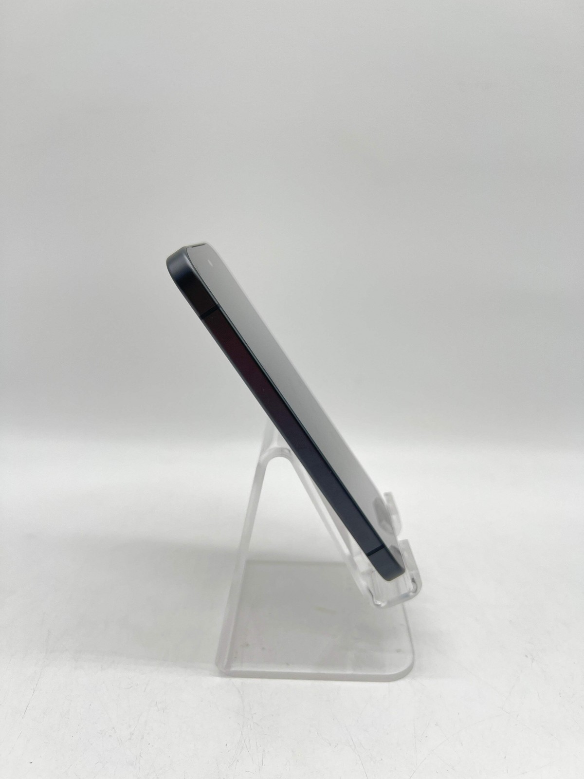 Google Pixel 9a 6.3″ 128GB Gray Network Locked – For Parts