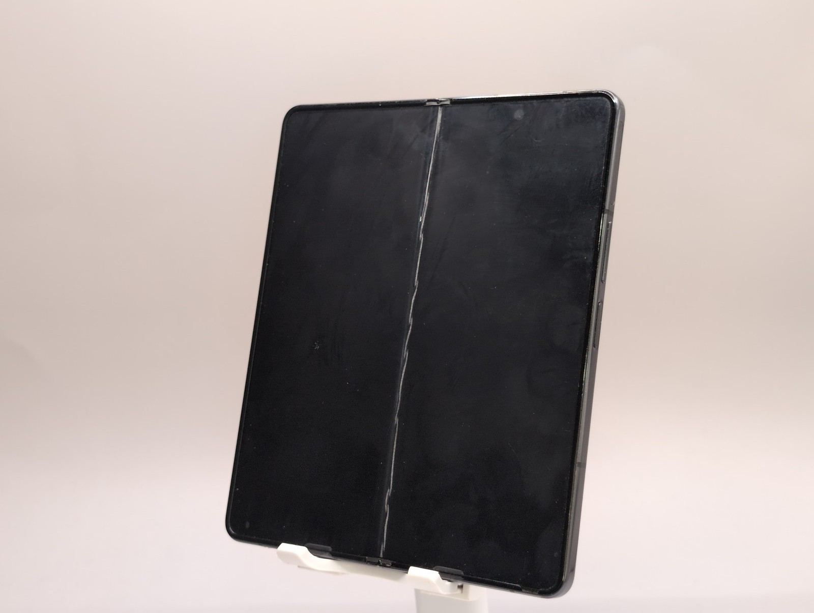 Samsung Galaxy Z Fold5 SM-F946U1 512GB Phantom Black Unlocked W086490