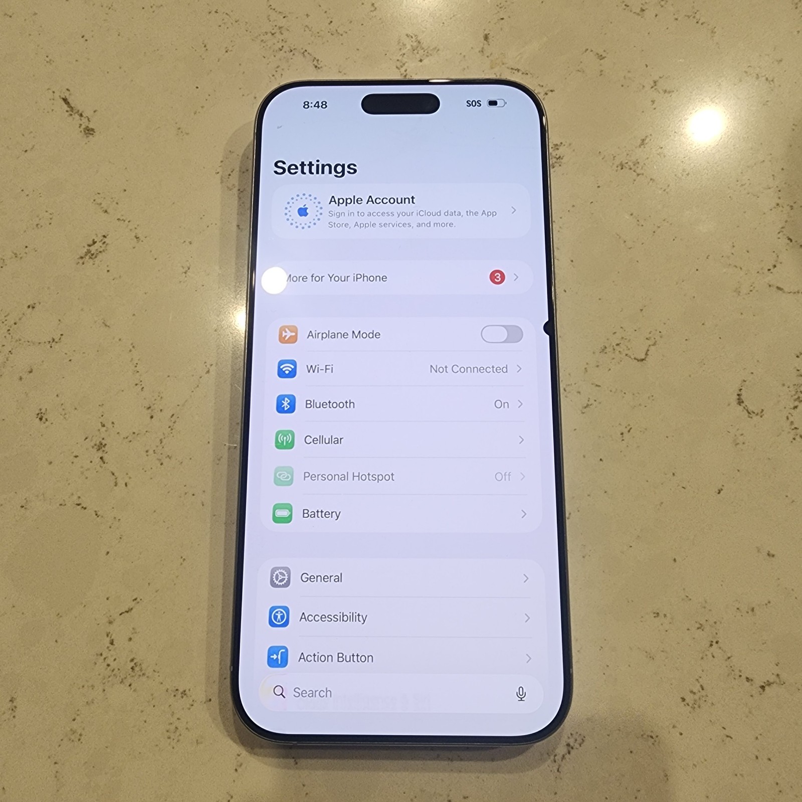 Apple iPhone 16 Pro Max – 256 GB – White Titanium (Unlocked) (LCD) (ESN Checks)