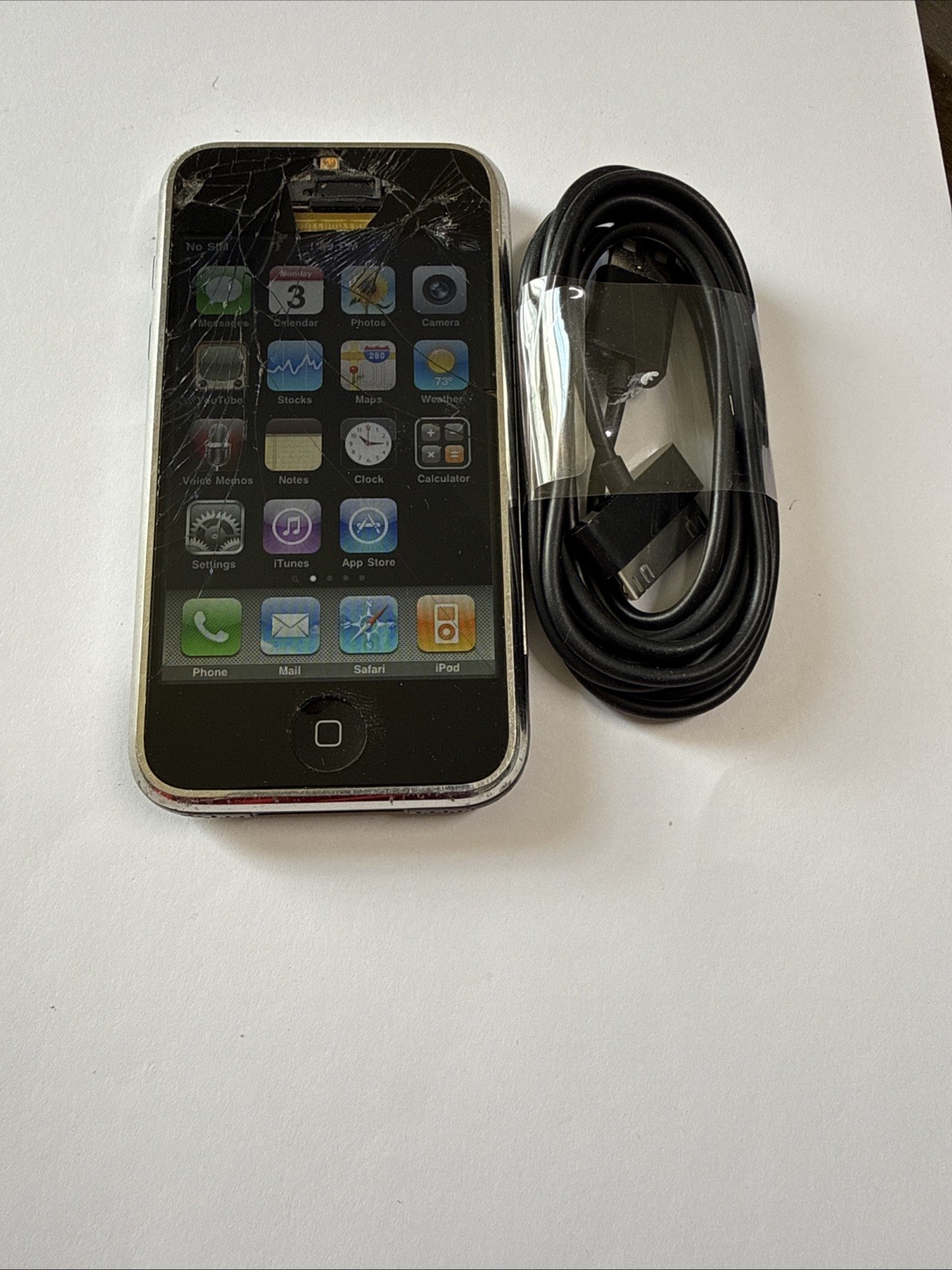 Apple iPhone 1st Generation – 8GB – Black – A1203 (GSM)