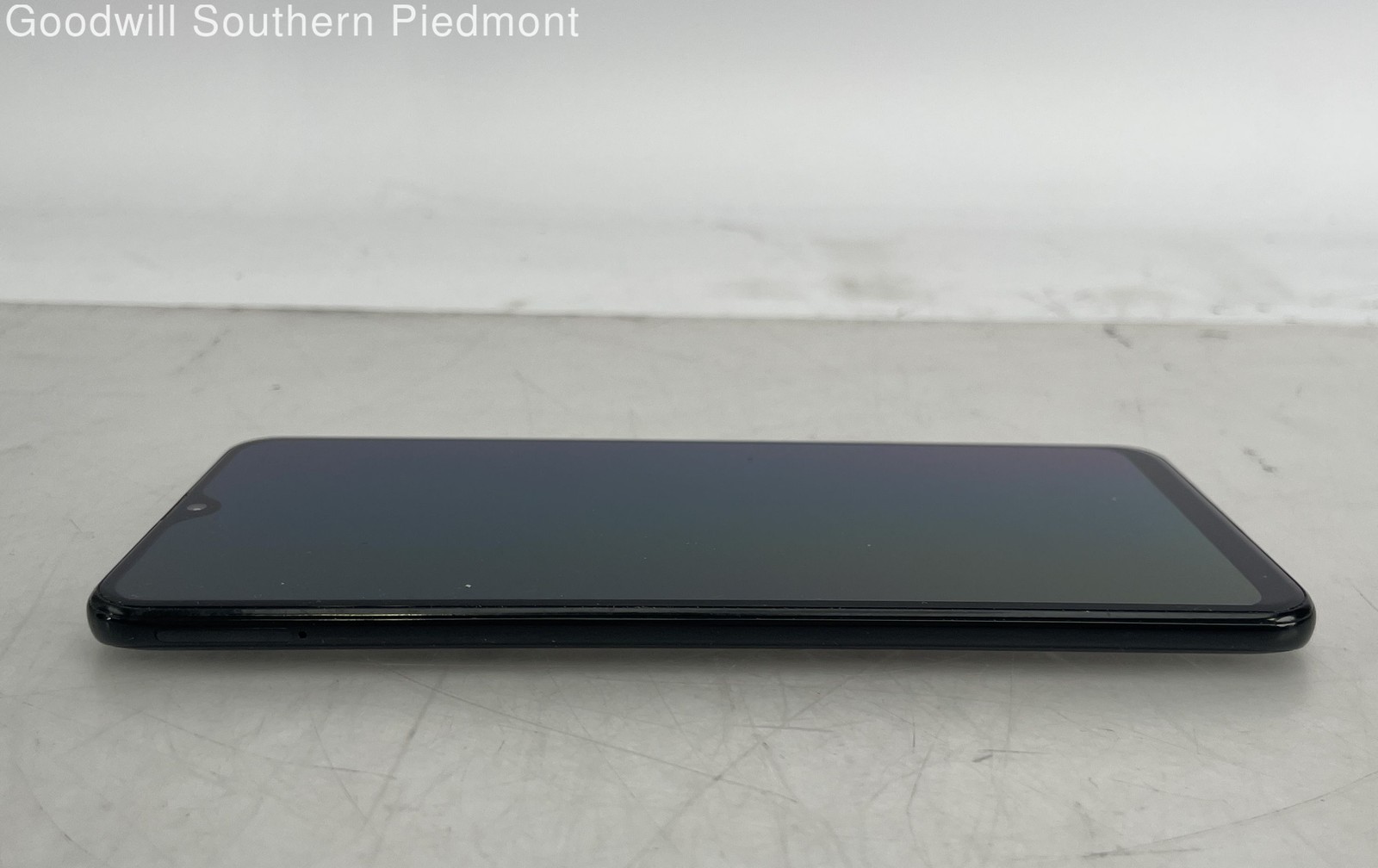 Samsung Galaxy A20 32Gb Black Verizon Locked Smartphone – Tested