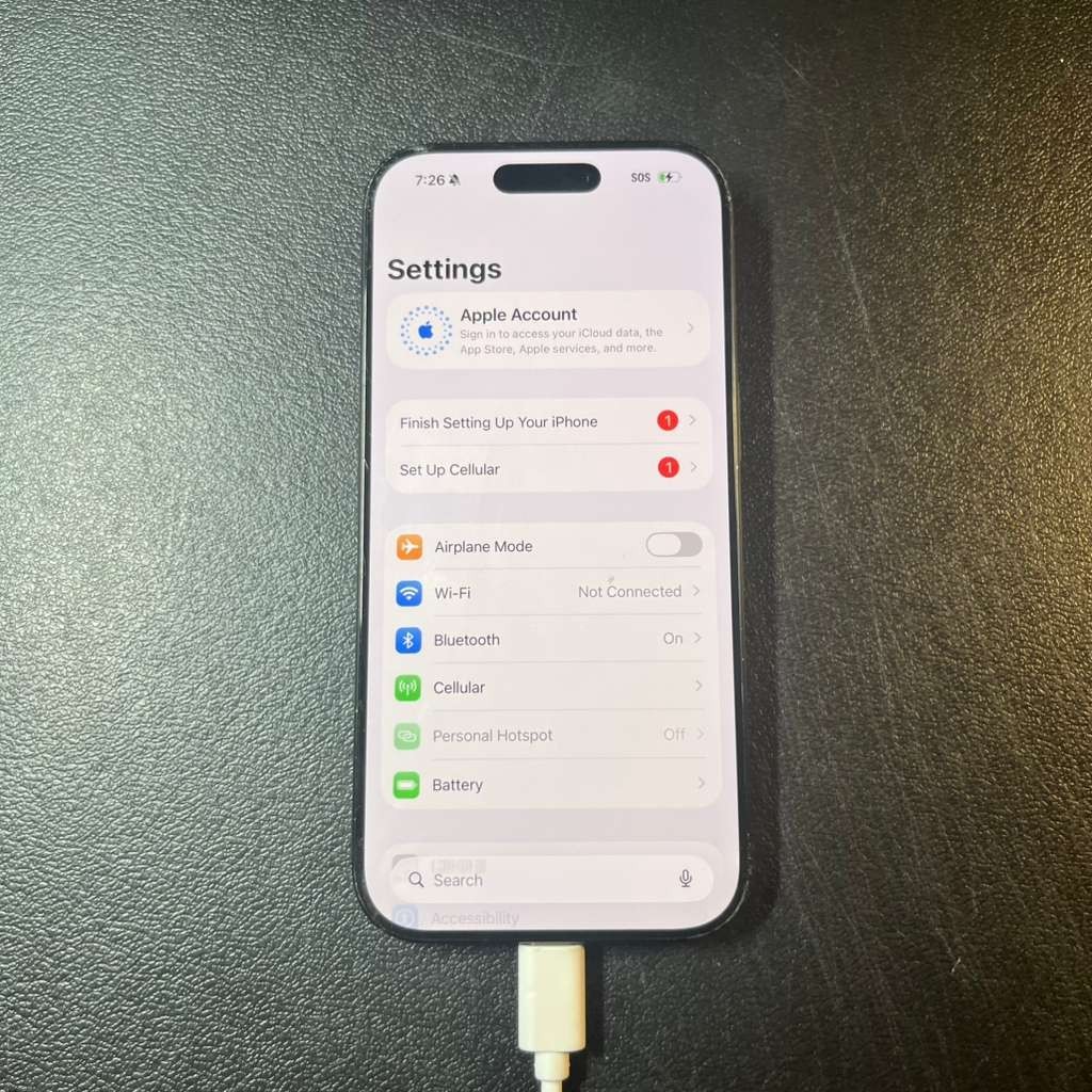 Apple iPhone 16 Pro – 256 GB – Black Titanium (Unlocked) – Cracked Back/READ