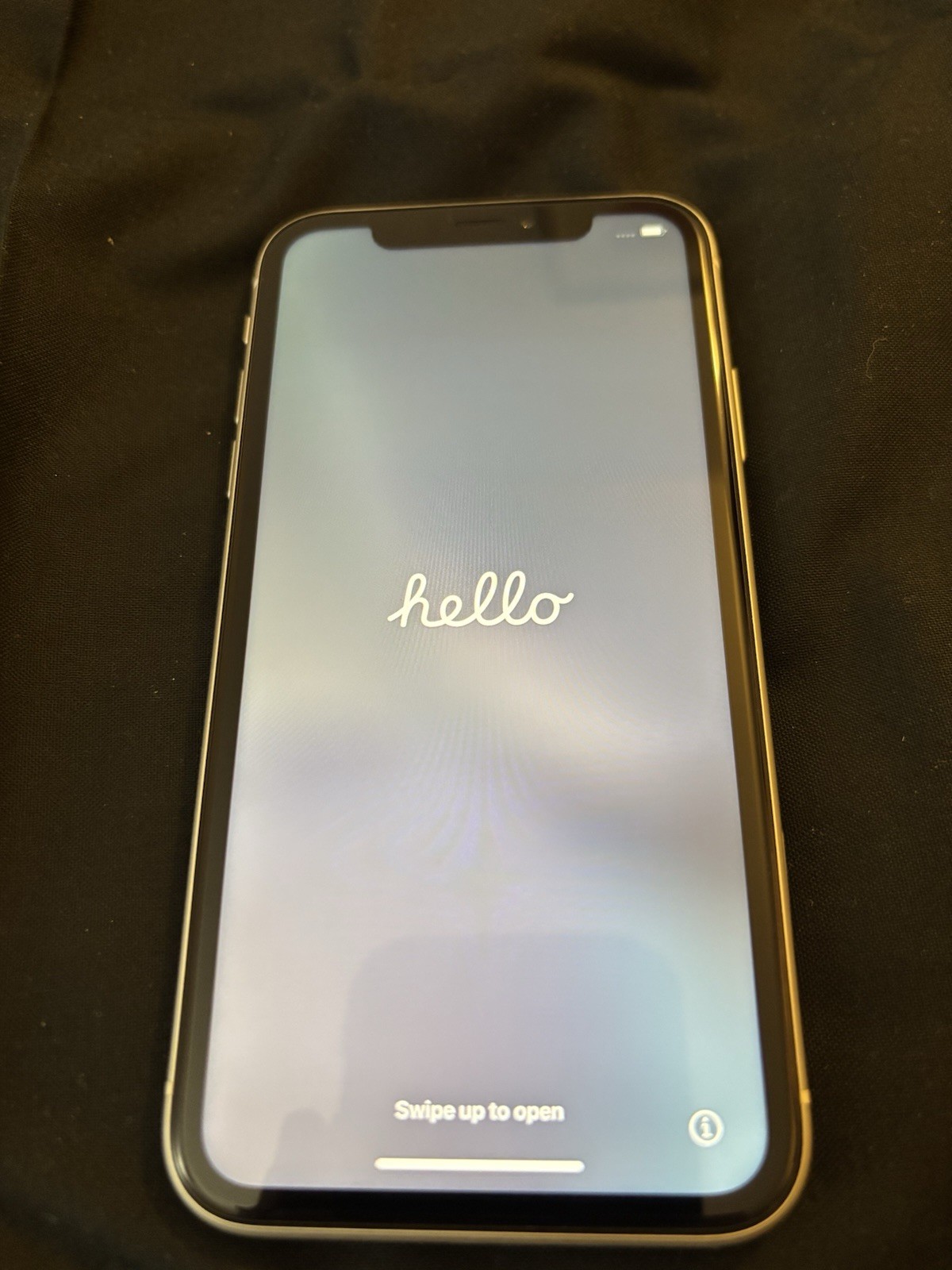 Apple iPhone XR A1984 64GB Unlocked White 93% Battery Health Clean IMEI