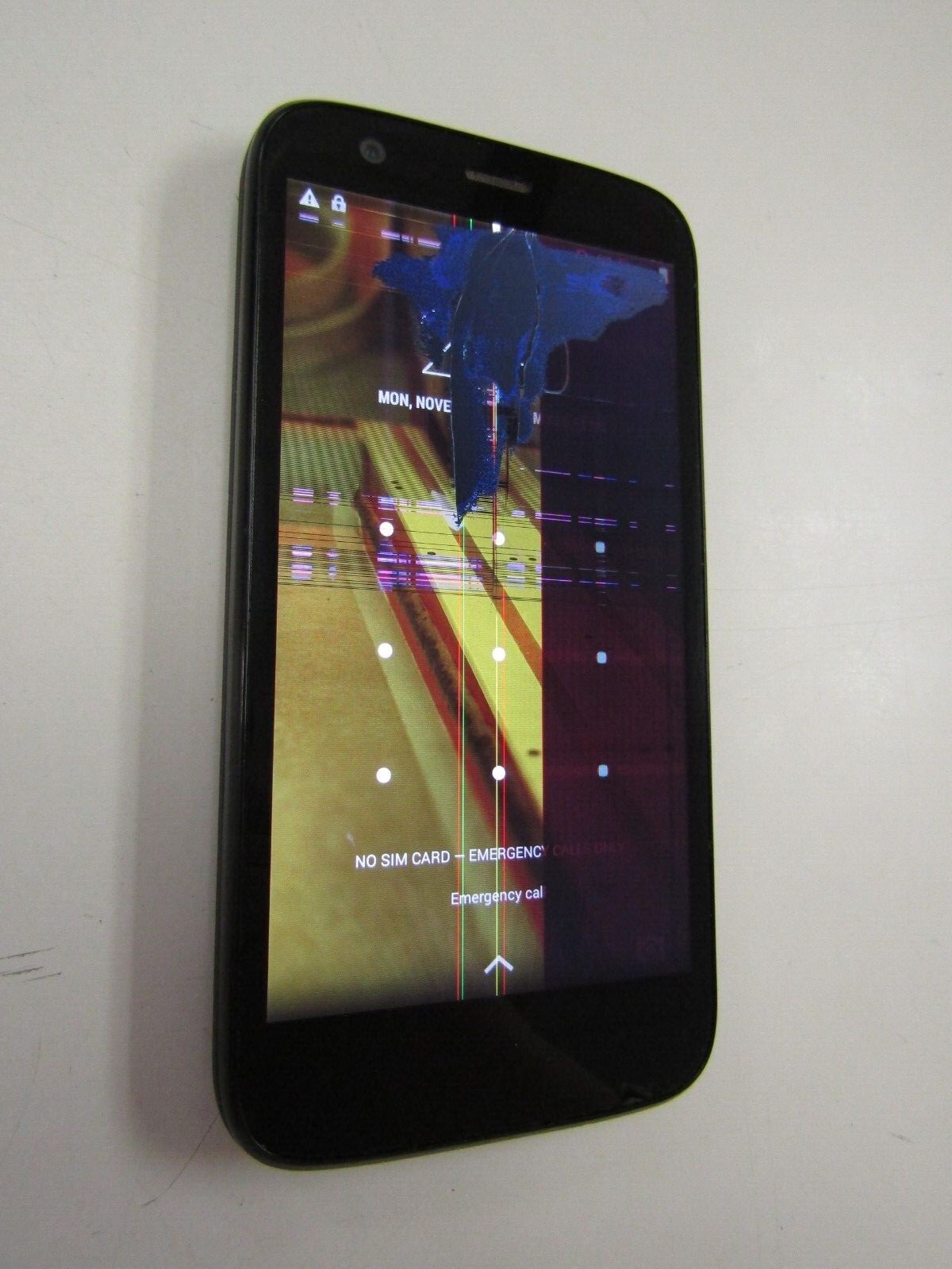MOTOROLA MOTO G 1ST GEN (CRICKET) CLEAN ESN, WORKS, PLEASE READ! 51787