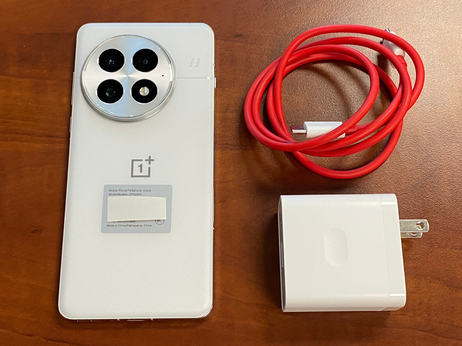OnePlus 13 – 16GB +512 GB – Unlocked – US version (Open Box)