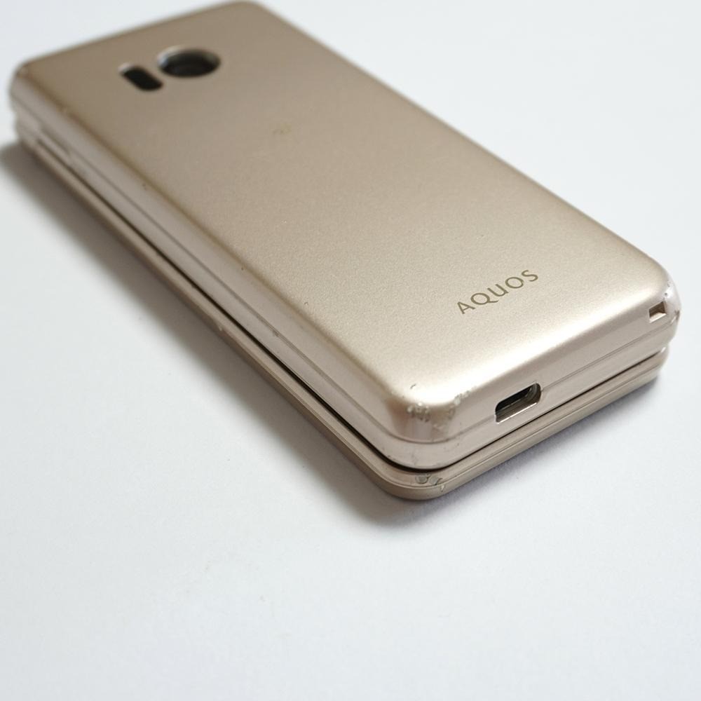 Docomo AQUOS Mobile Phone SH-01J Gold SIM Unlocked Home appliances e624