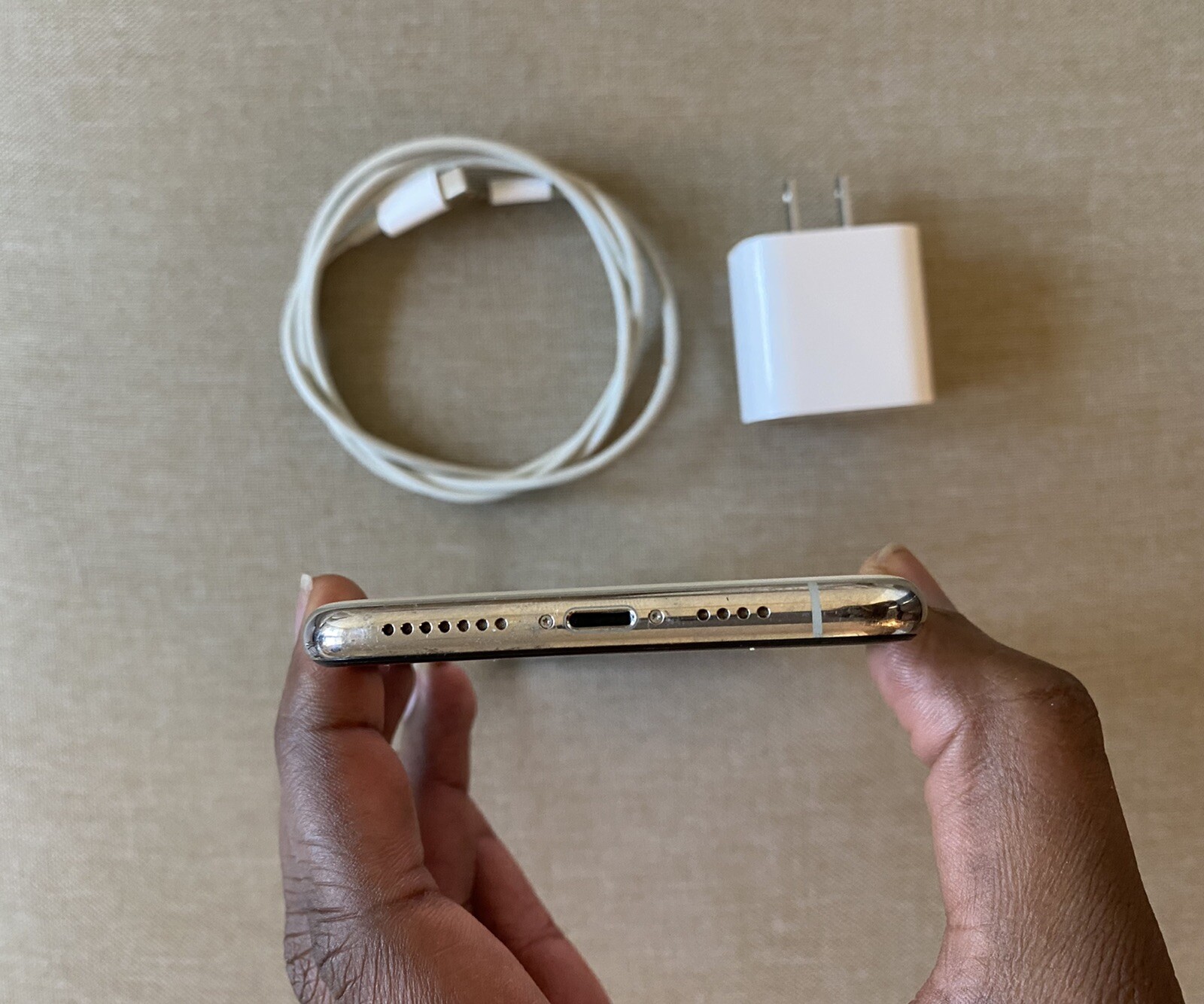 Apple iPhone 11 Pro Max – 64GB – Silver (Unlocked) A2161 (CDMA + GSM)