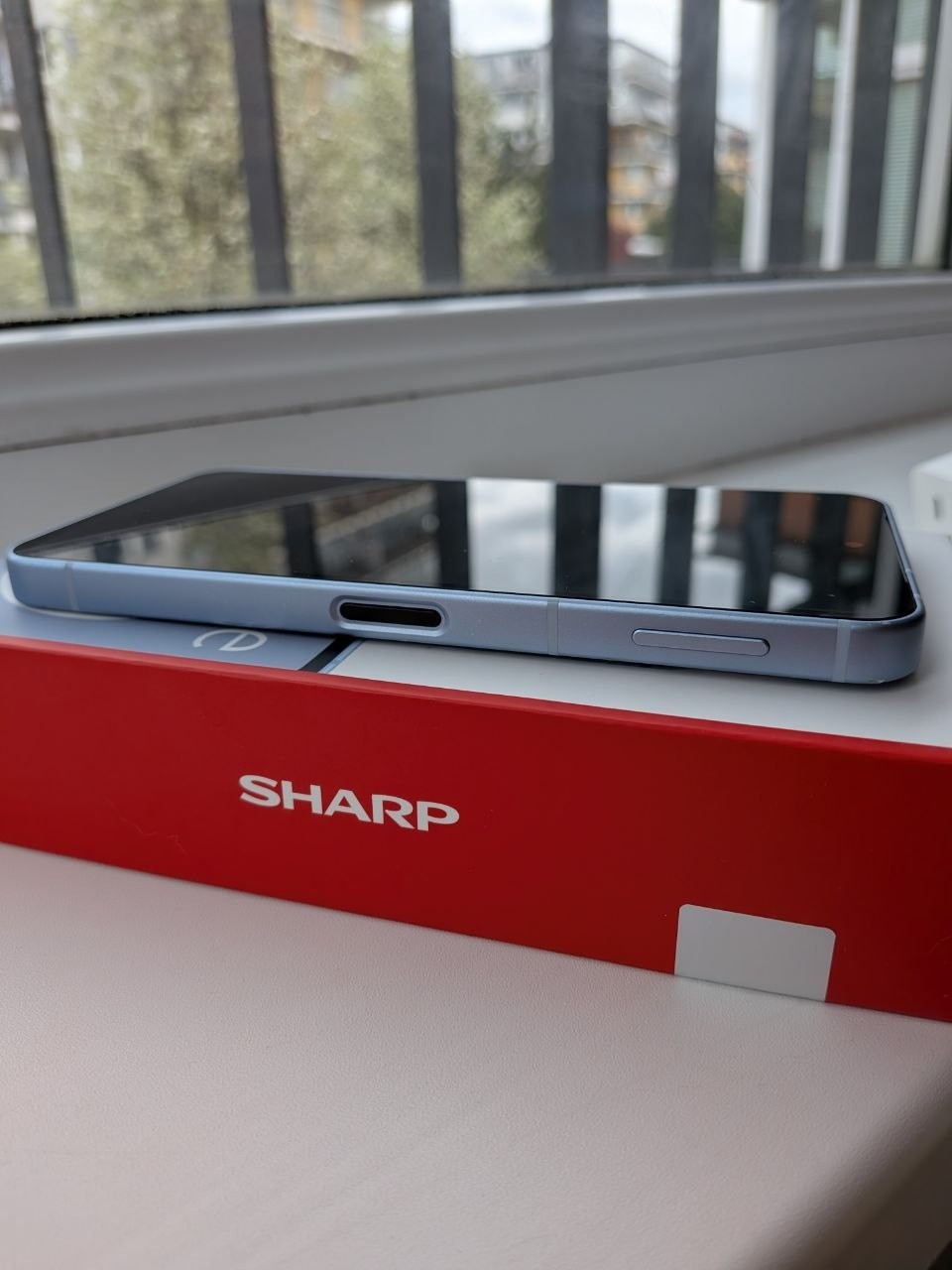 Sharp Aquos Sense9 (SH-M29SG) – Blue – 256GB – Unlocked – Good Condition!