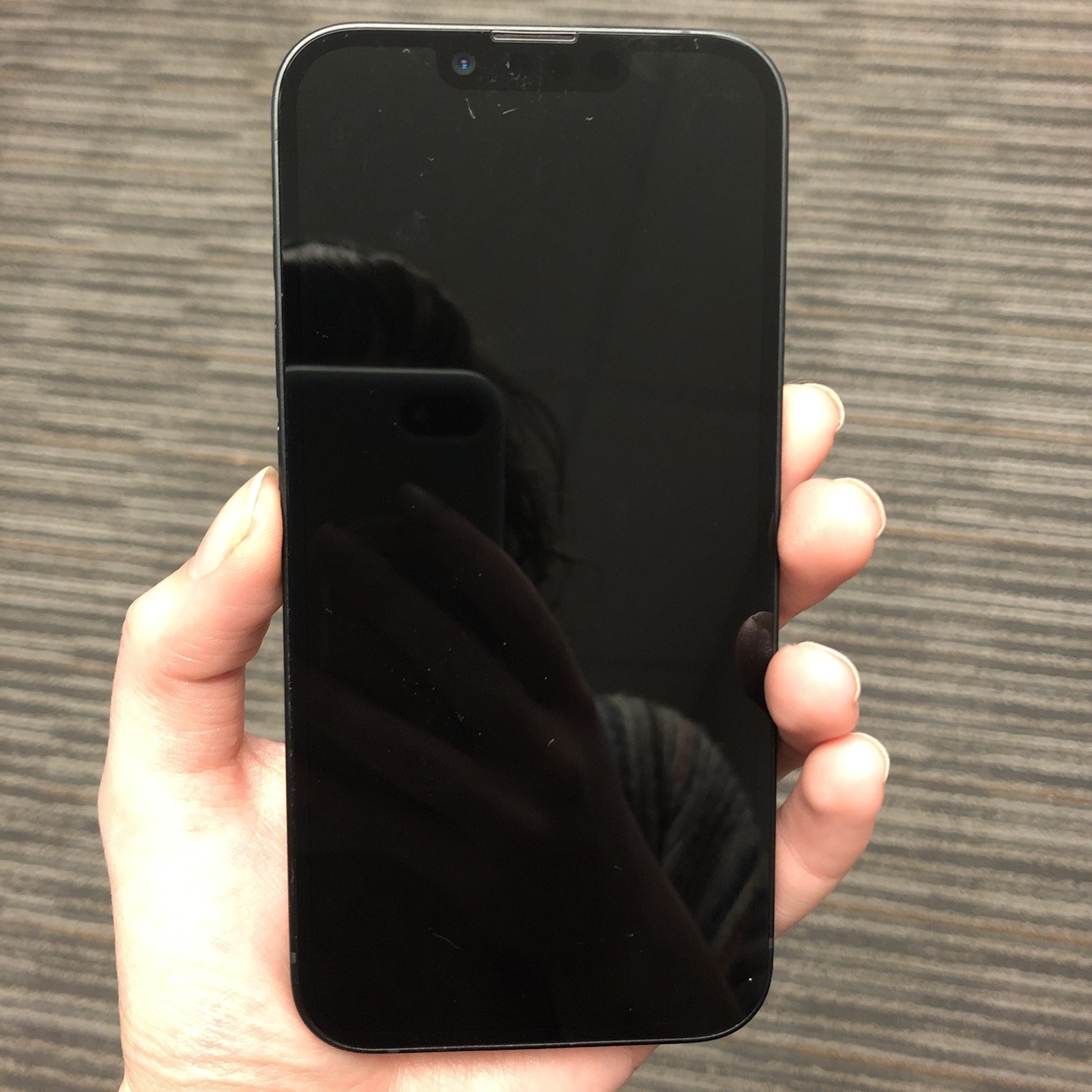 Apple iPhone 16e 128GB – Black | Verizon | Fair Condition