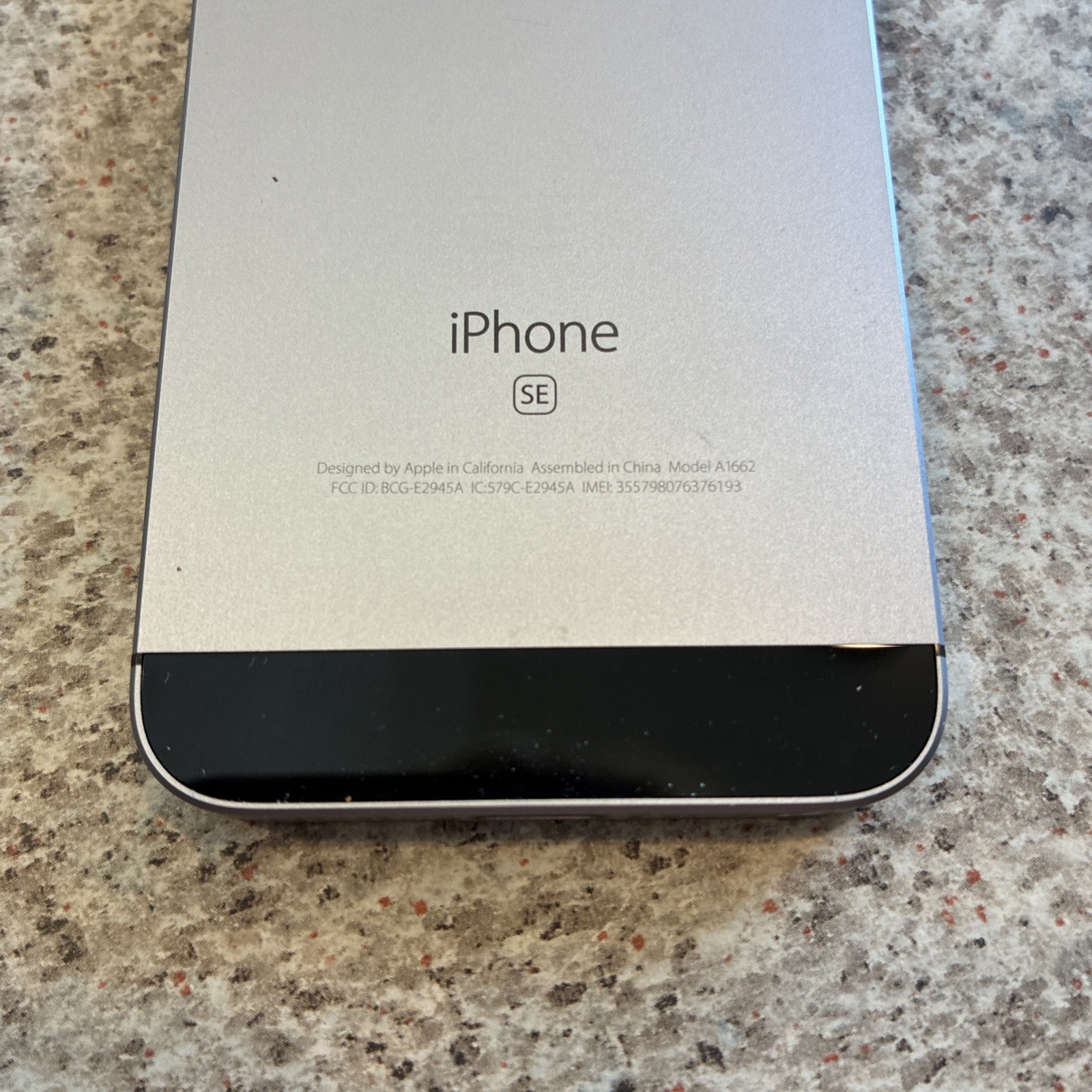 Apple iPhone SE 1st Gen – 16gb – Untested – GSM/CDMA – Good Condition