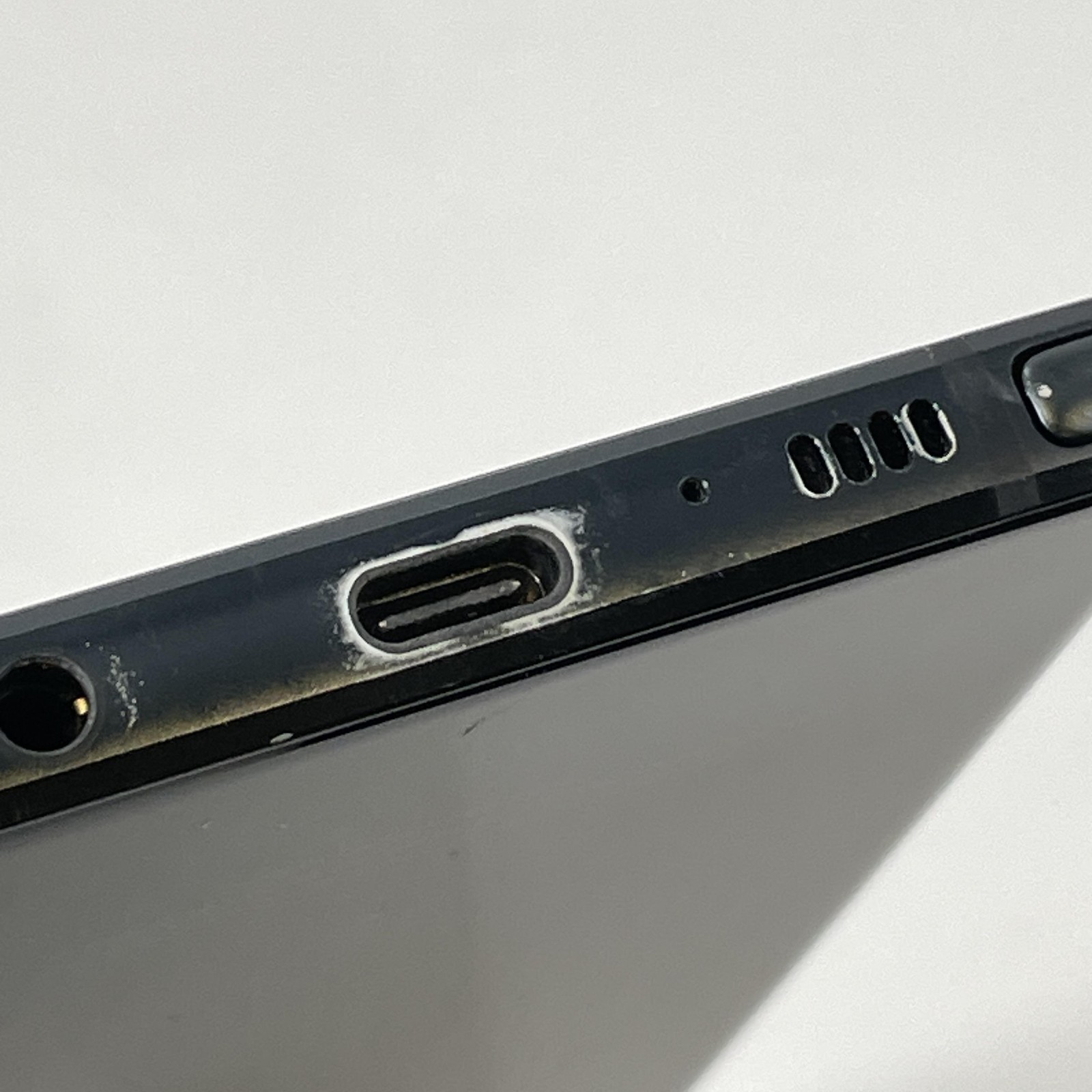 Samsung Galaxy Note 9 Midnight Black 128GB Unlocked – Cracked Screen/LCD Burn-In