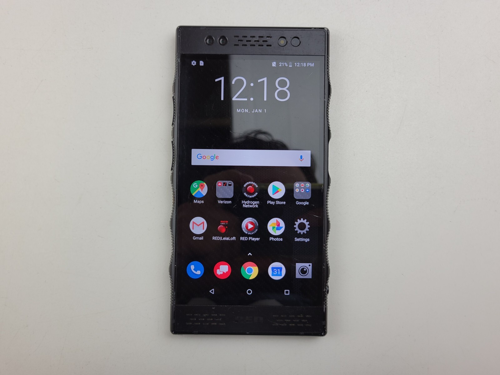 RED HYDROGEN One (H1A1000) 128GB (Verizon) – BLEMISHED – Clean IMEI – J8478