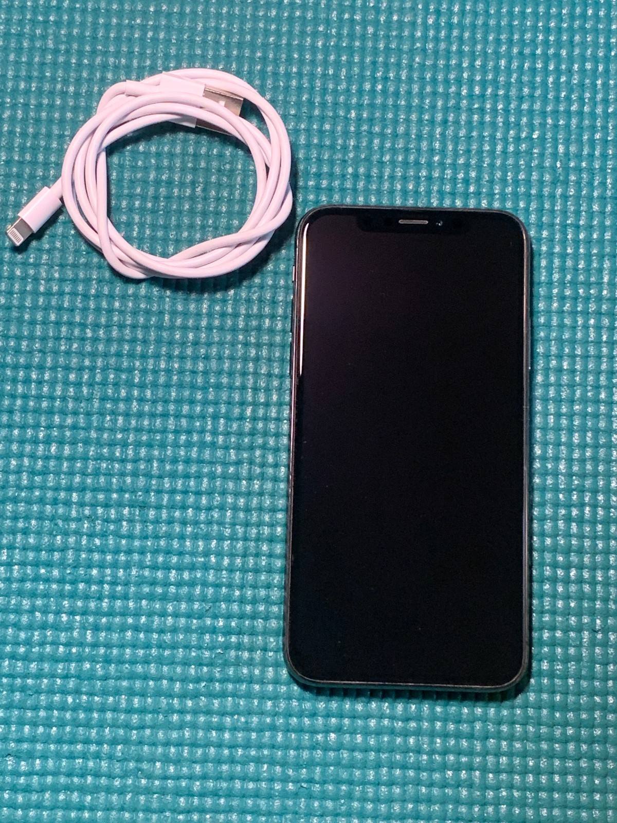 Apple iPhone X – 256GB – Space gray (Unlocked) A1865