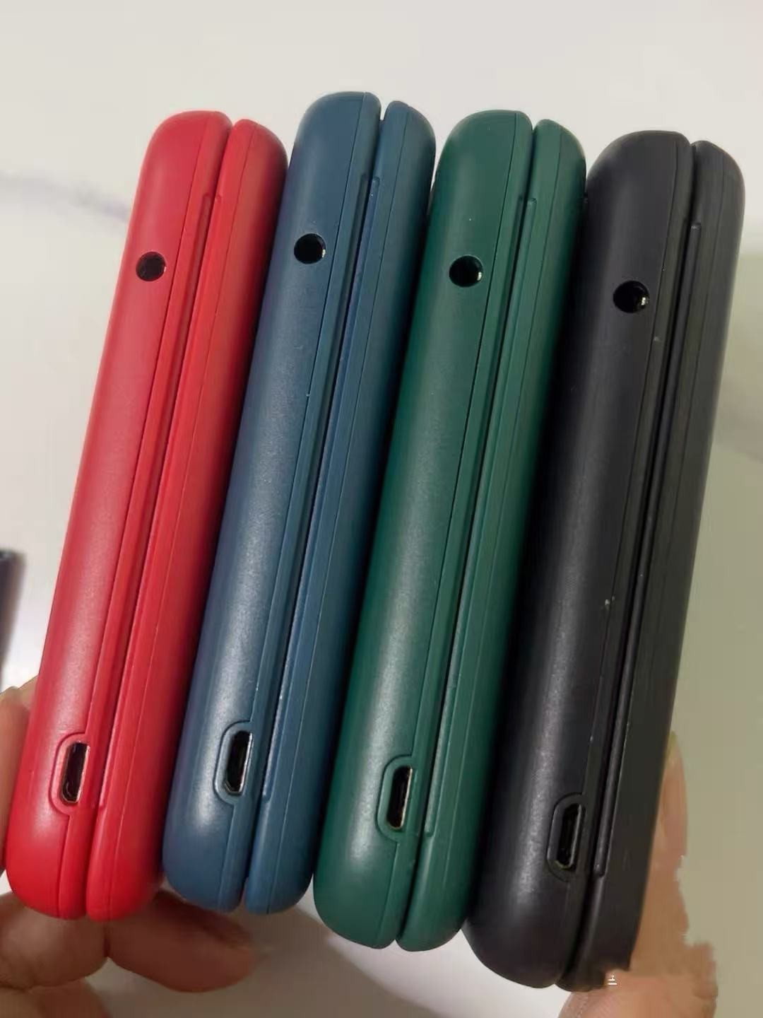 Brand New – Nokia 2660 Flip Dual-SIM 128MB ROM + 48MB RAM Unlocked All colors