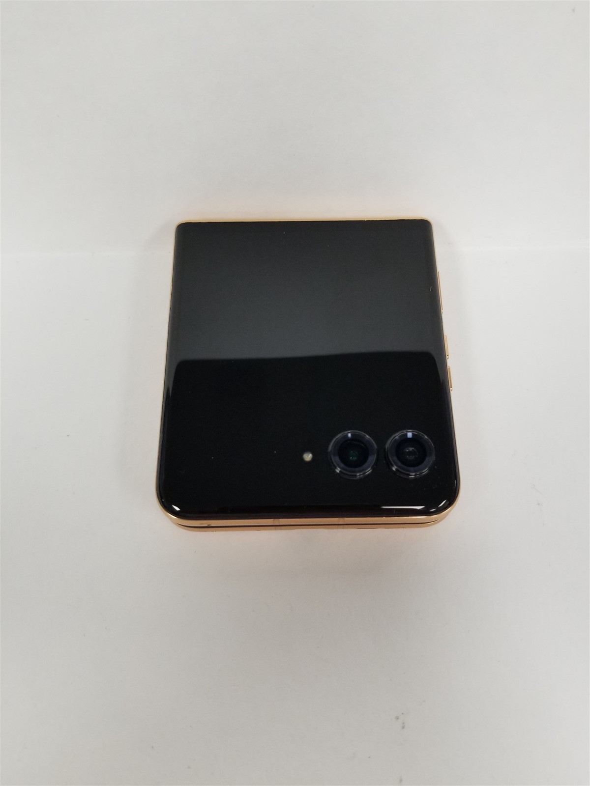 Motorola Razr Plus 2025 256GB Brown XT2557-2 Read Description Details JMM714