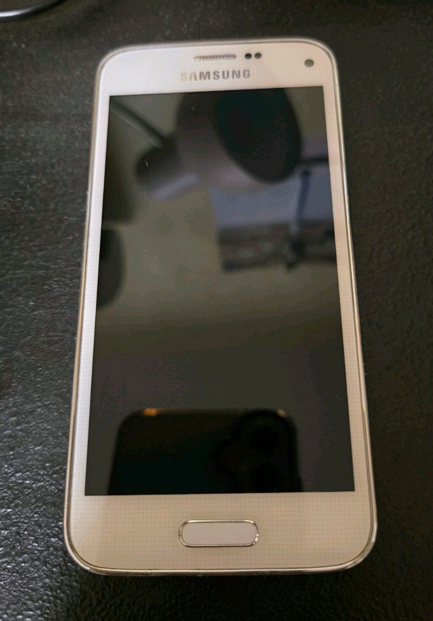 Samsung Galaxy S5 Mini – White – 16GB – US Cellular – Works Great