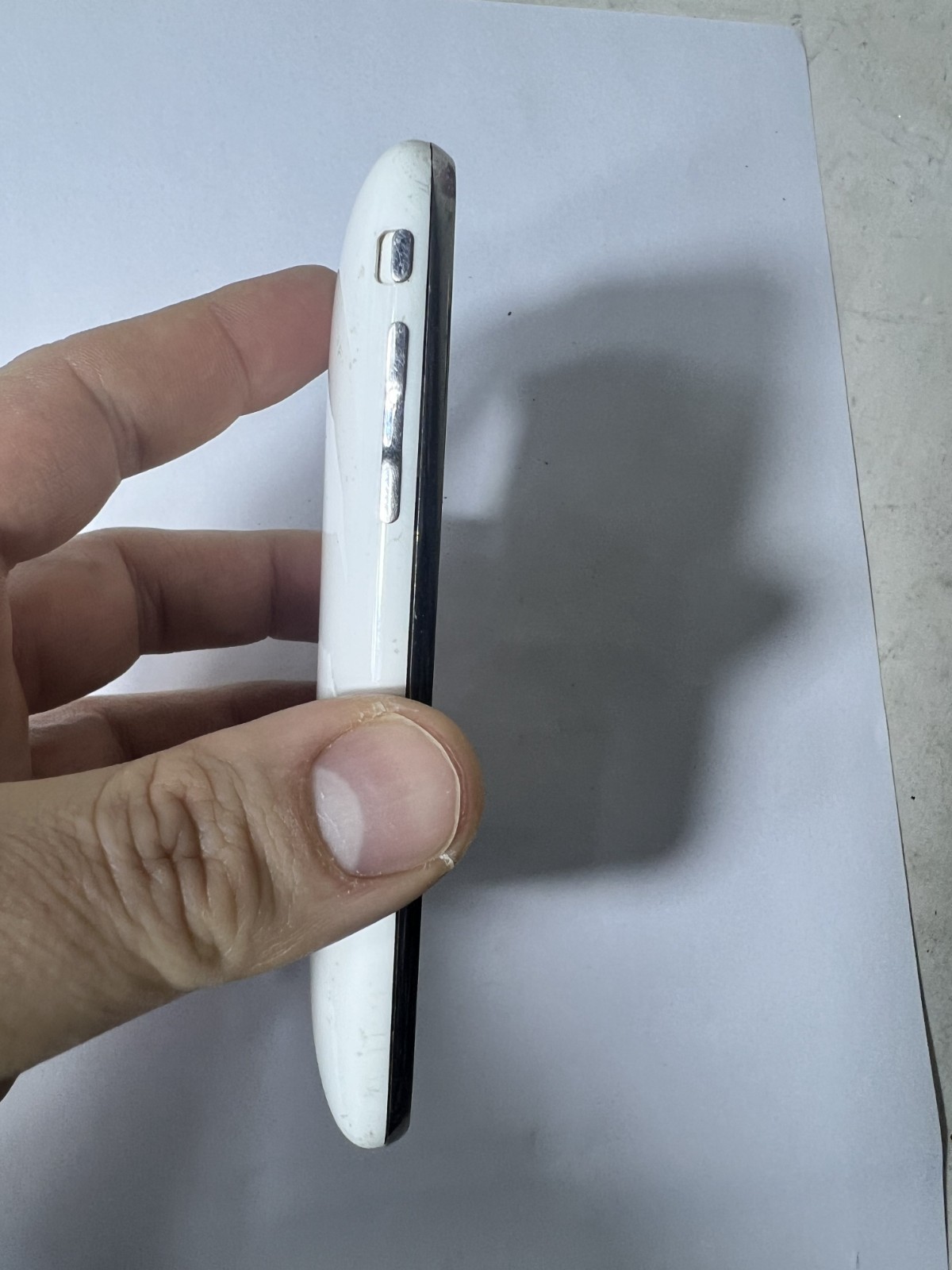 iPhone 3GS 16GB White A1241 MB705LL – rare iOS 4.2.1 (8C148) Tested and Working