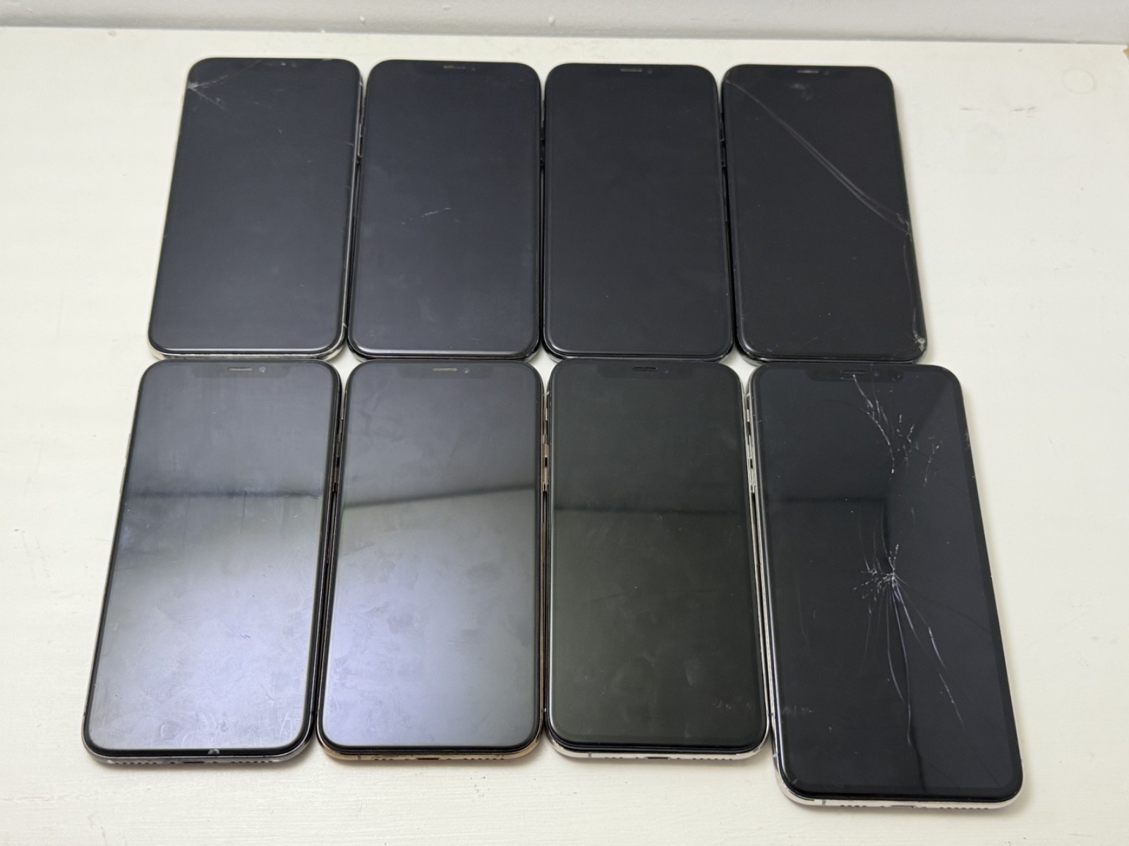 Lot of 8 – Apple iPhone X, XS, XS Max – (A1865, A1920, A1921) – For Parts READ!