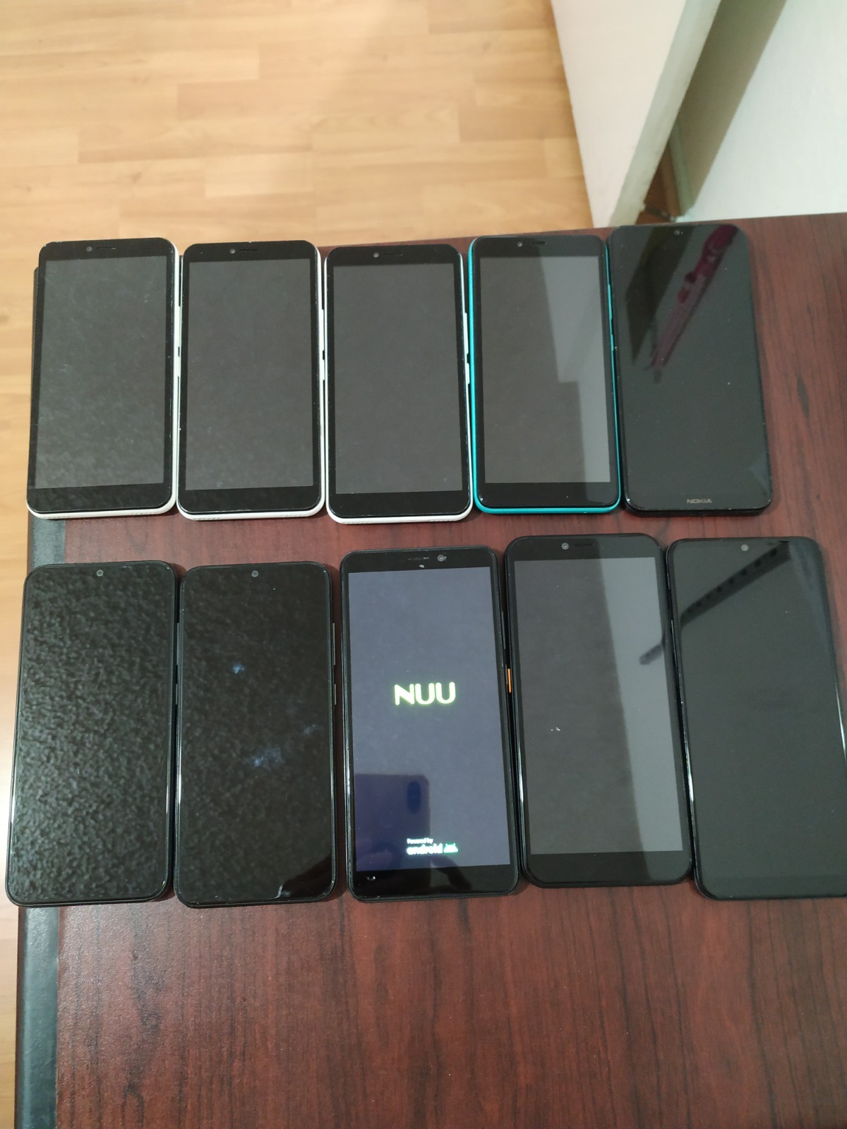 Lot of 10 Mixed Brand VORTEX C24 / WIKO / BLU/NUU /and other Smartphone For part