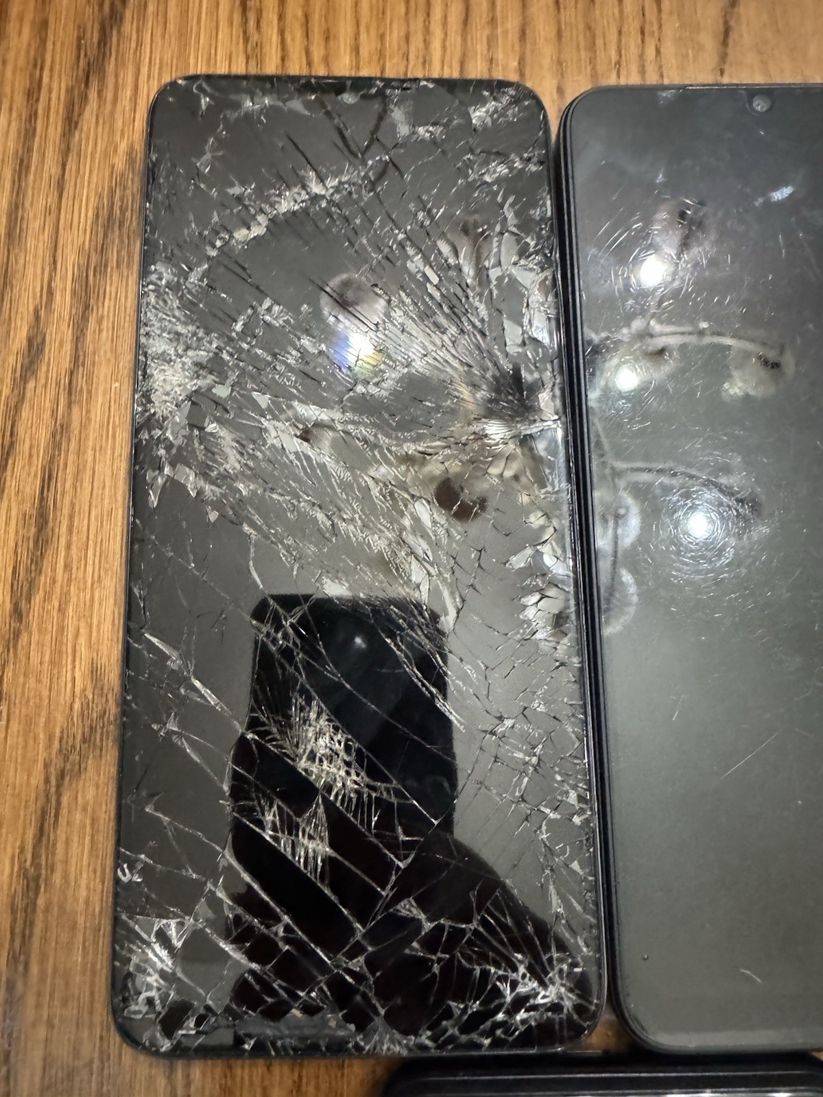 LOT OF 5 Android CELL PHONES UNTESTED, PARTS ONLY STORAGE FIND