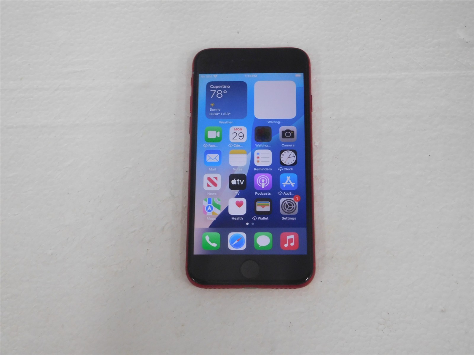 unlocked Apple iphone SE 2nd MXCV2LL/A 128GB Smartphone #243 (L7)