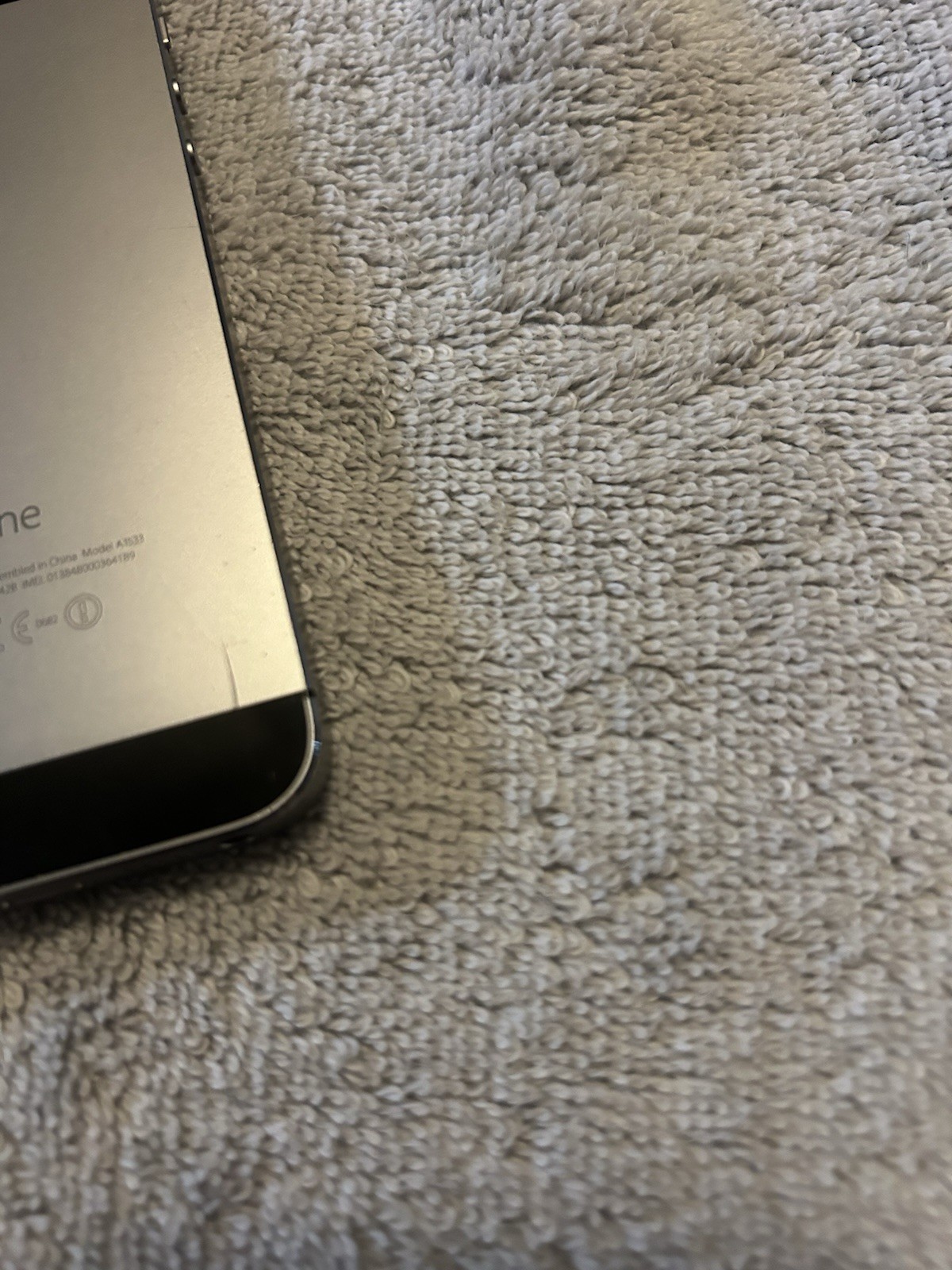 apple iphone 5s a1533 Used- Good Screen – For Parts