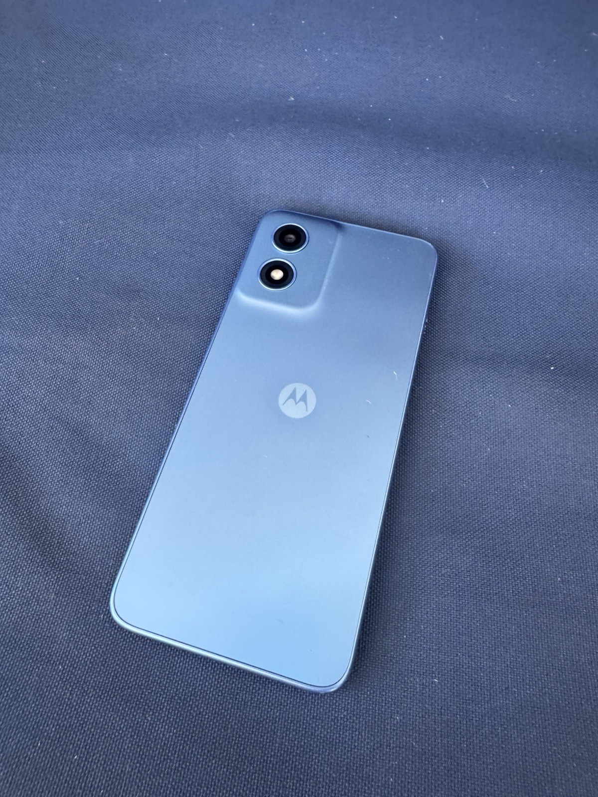 Motorola Moto G Play 2024 XT2413-2 64GB, Unlocked, 6.5″ – Blue-excellent