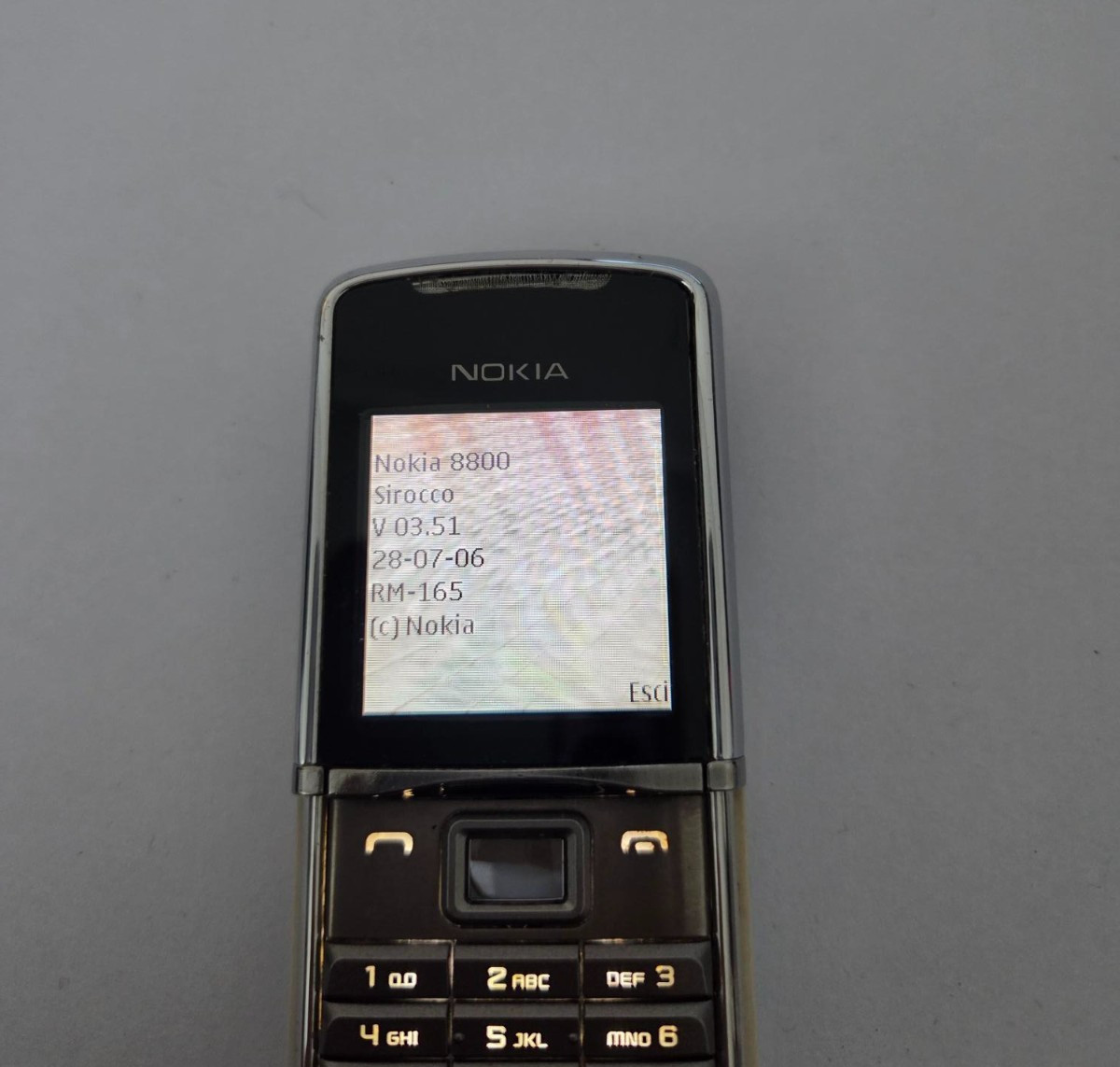 NOKIA 8800 SIROCCO RM-165 MOBILE PHONE MADE IN GERMANY UNLOCKED SIM FREE UNLOCK
