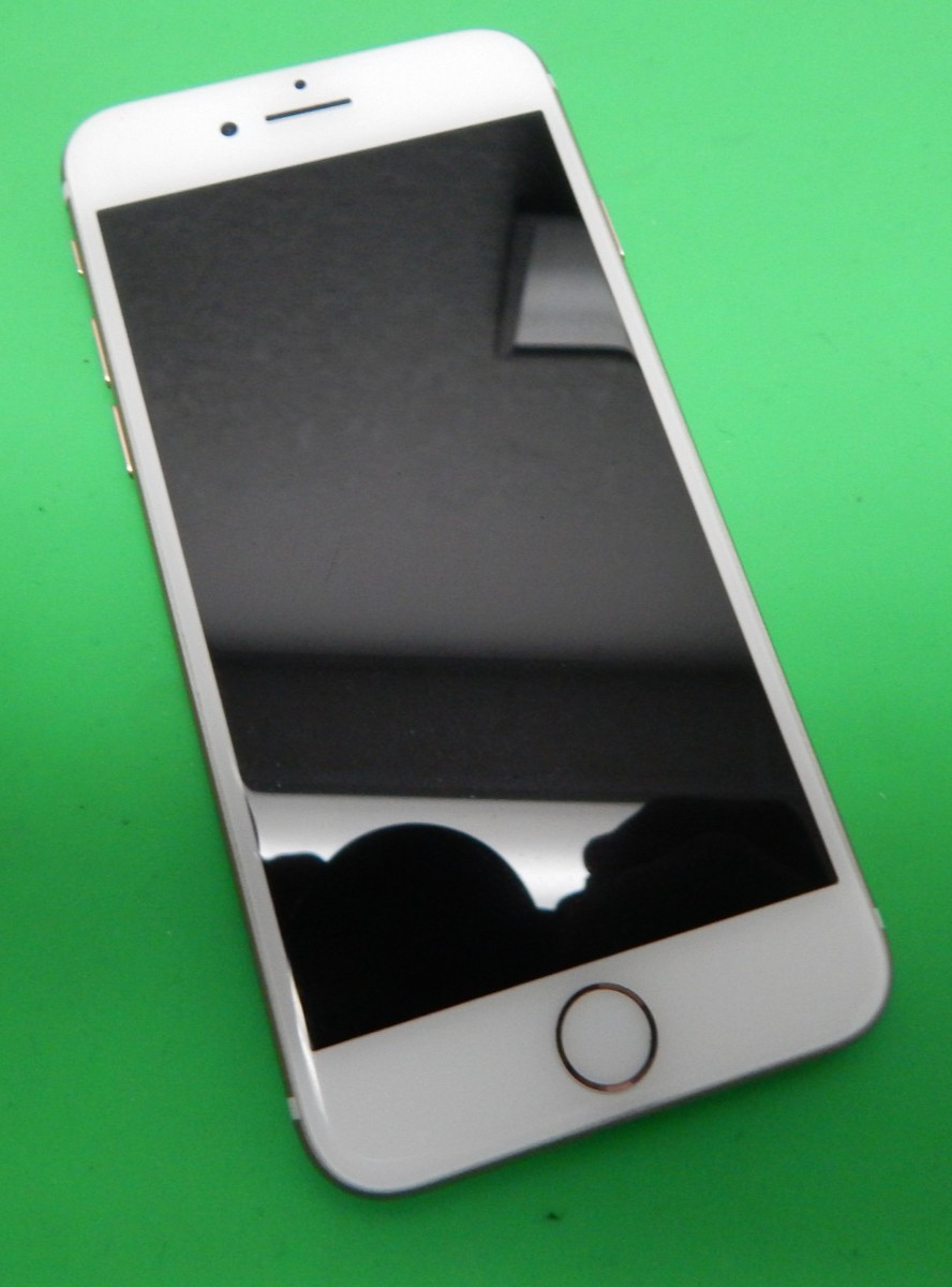 Apple iPhone 7 A1660 32GB 93% BH (Unlocked) Rose Gold FREE BUNDLE & SHIPPING