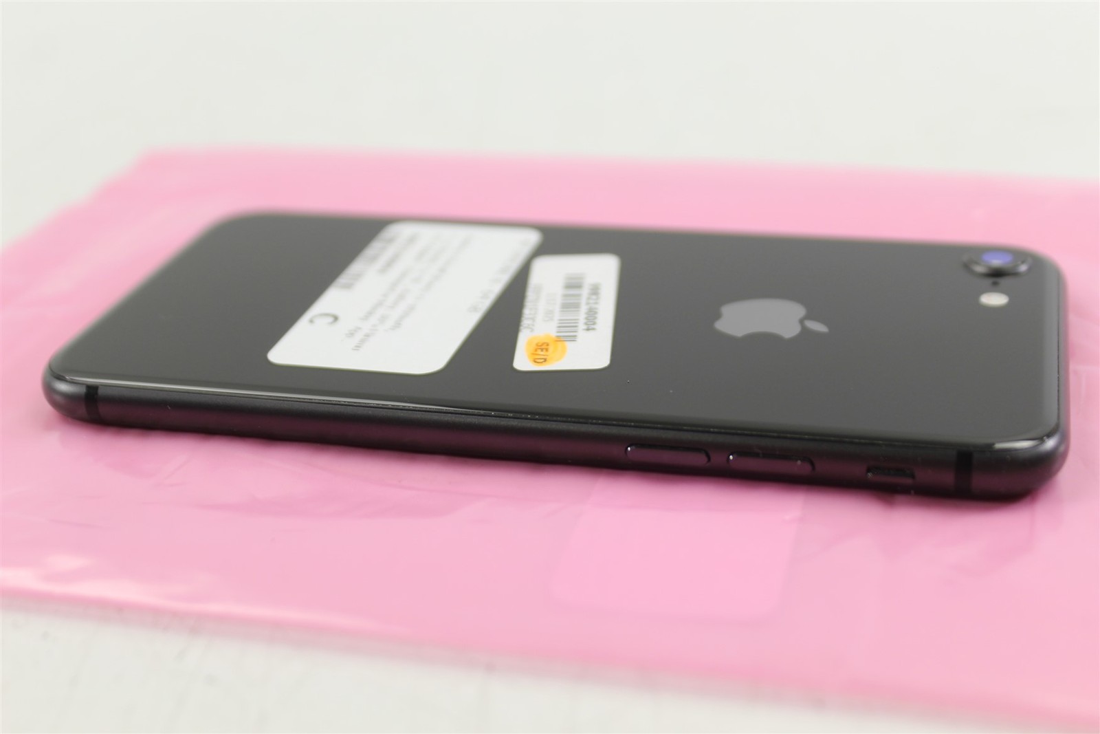 Apple iPhone 8 64GB Space Gray CDMA + GSM Smartphone A1863