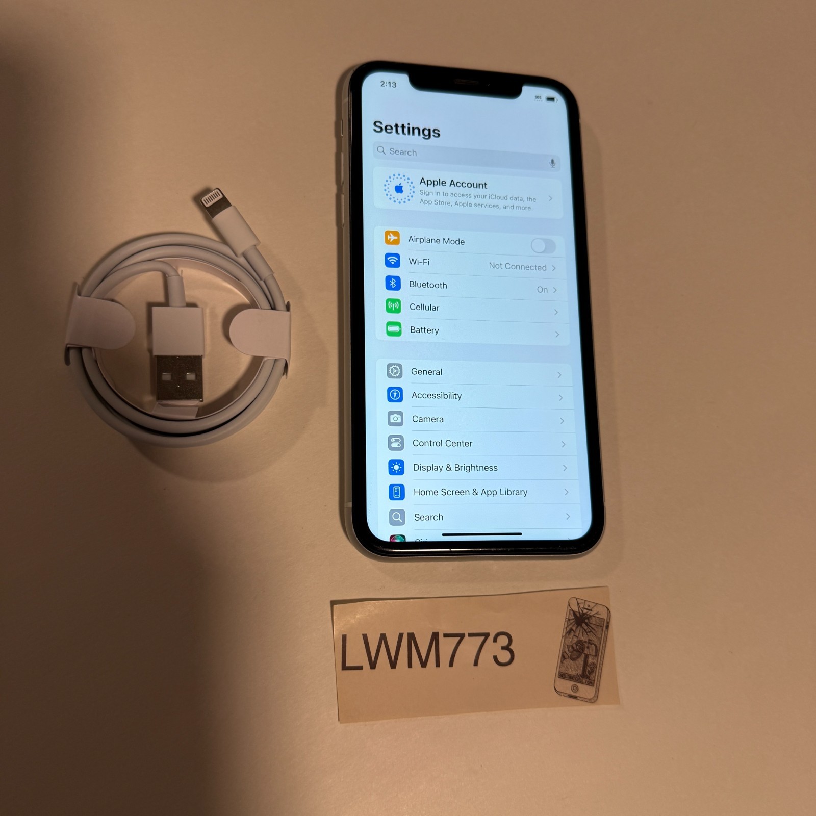 Apple iPhone XR 64GB White A1984 (AT&T / Cricket) Fully Functional – B Grade
