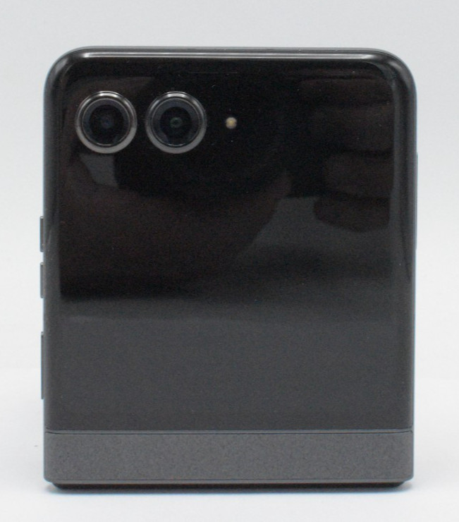 Motorola Razr 2024 256GB Koala Gray XT2453V (Straight Talk) ** FOR PARTS ONLY **