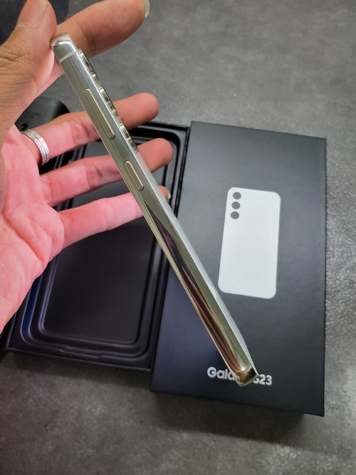 Huawei Google Nexus 6P Android 4G 32GB 3GB RAM 5.7″ 12MP Smartphone – Unlocked