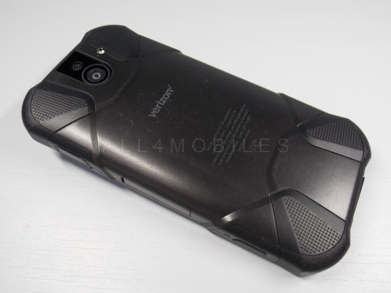 Kyocera DuraForce Pro 2 E6910 64GB Verizon 4G LTE Smartphone Bundle