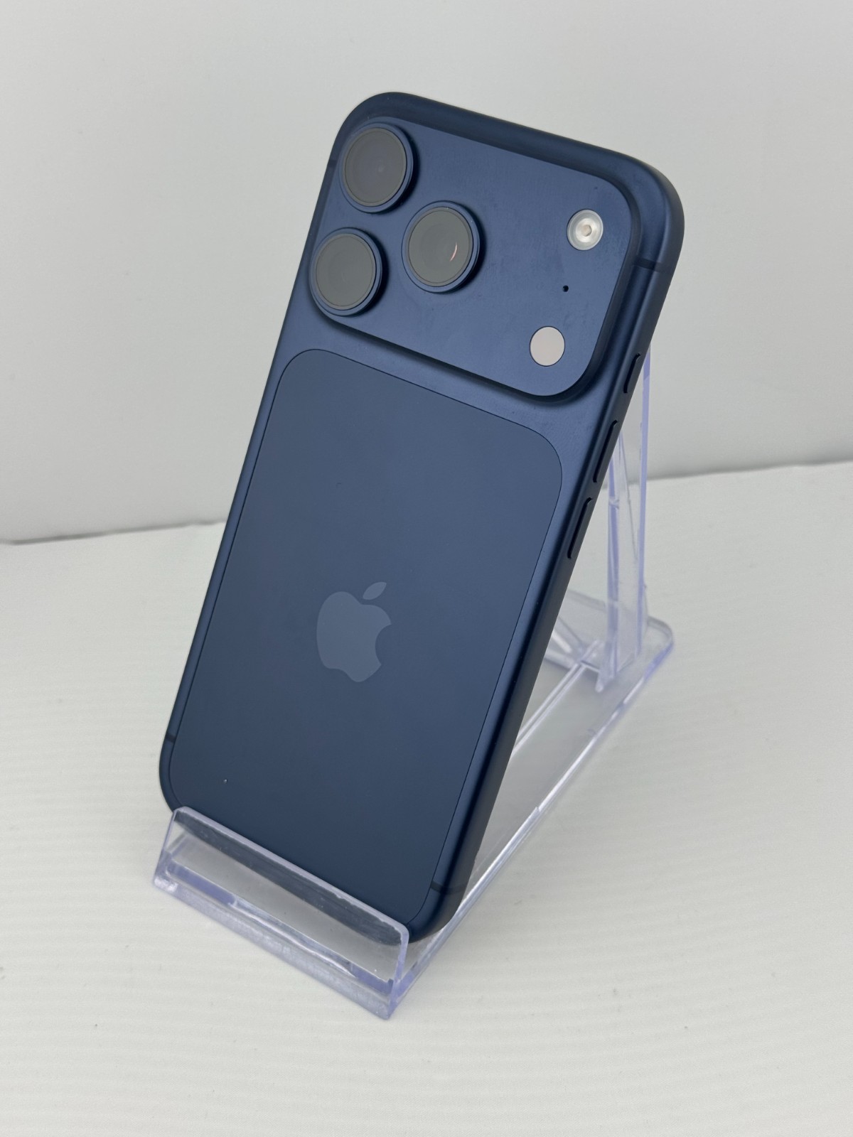 Apple iPhone 17 Pro 256GB Unlocked Blue 100% Battery Health Fair Condition