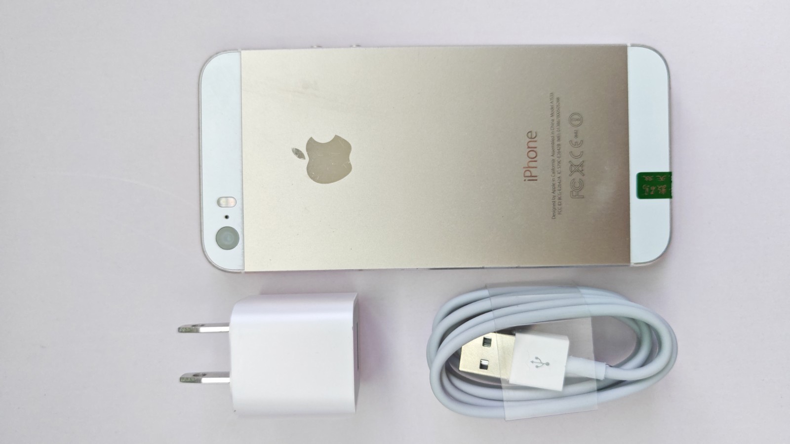 Apple iPhone 5s Unlocked New Battery – 16 GB/32 GB/64 GB- ALL COLOR ON SALE