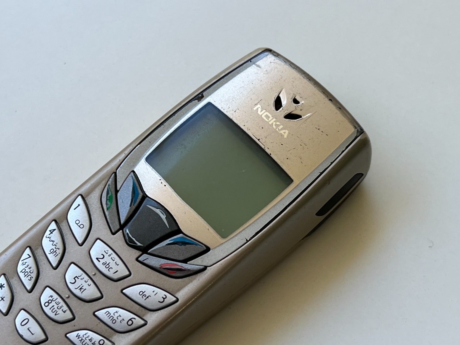Genuine Nokia 6510 – Beige (Factory Unlocked) Retro Cell Phone For collectable