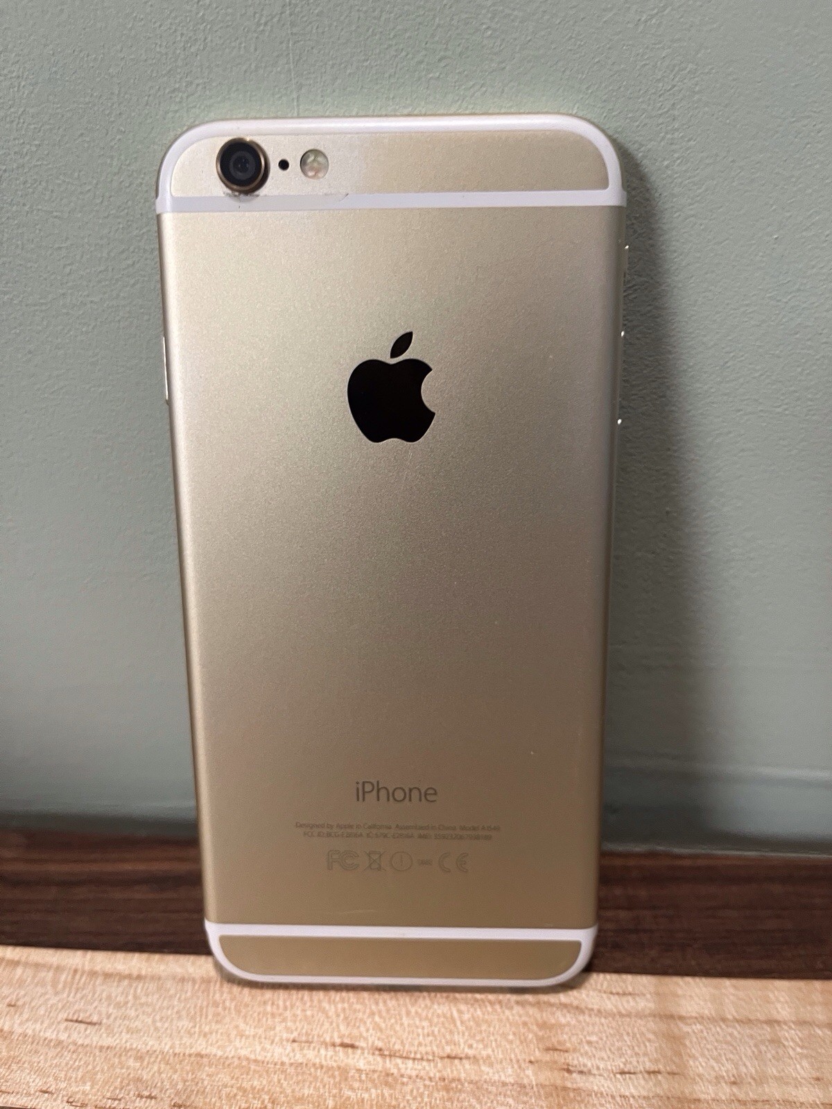 Apple iPhone 6 64 GB Gold A1549 Smartphone 8MP Camera iOS Single SIM Slot
