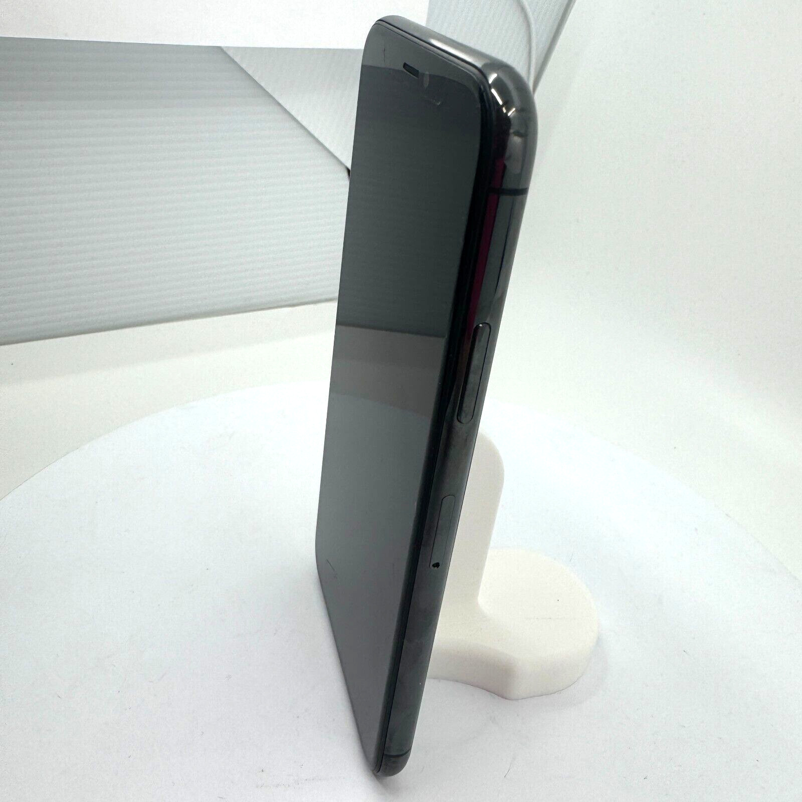 Apple iPhone X, Space Gray, 256 GB, Model A1865 MQCN2LL/A – Verizon