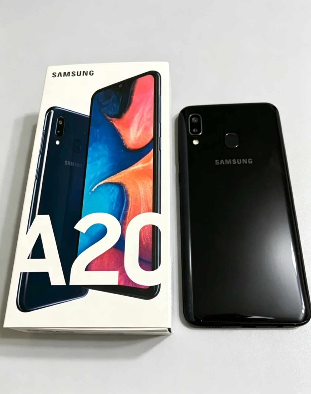 Brand New✨Samsung Galaxy A20✨SM-A205U 32GB+ 3GB Black 6.4″ Unlocked Smartphone