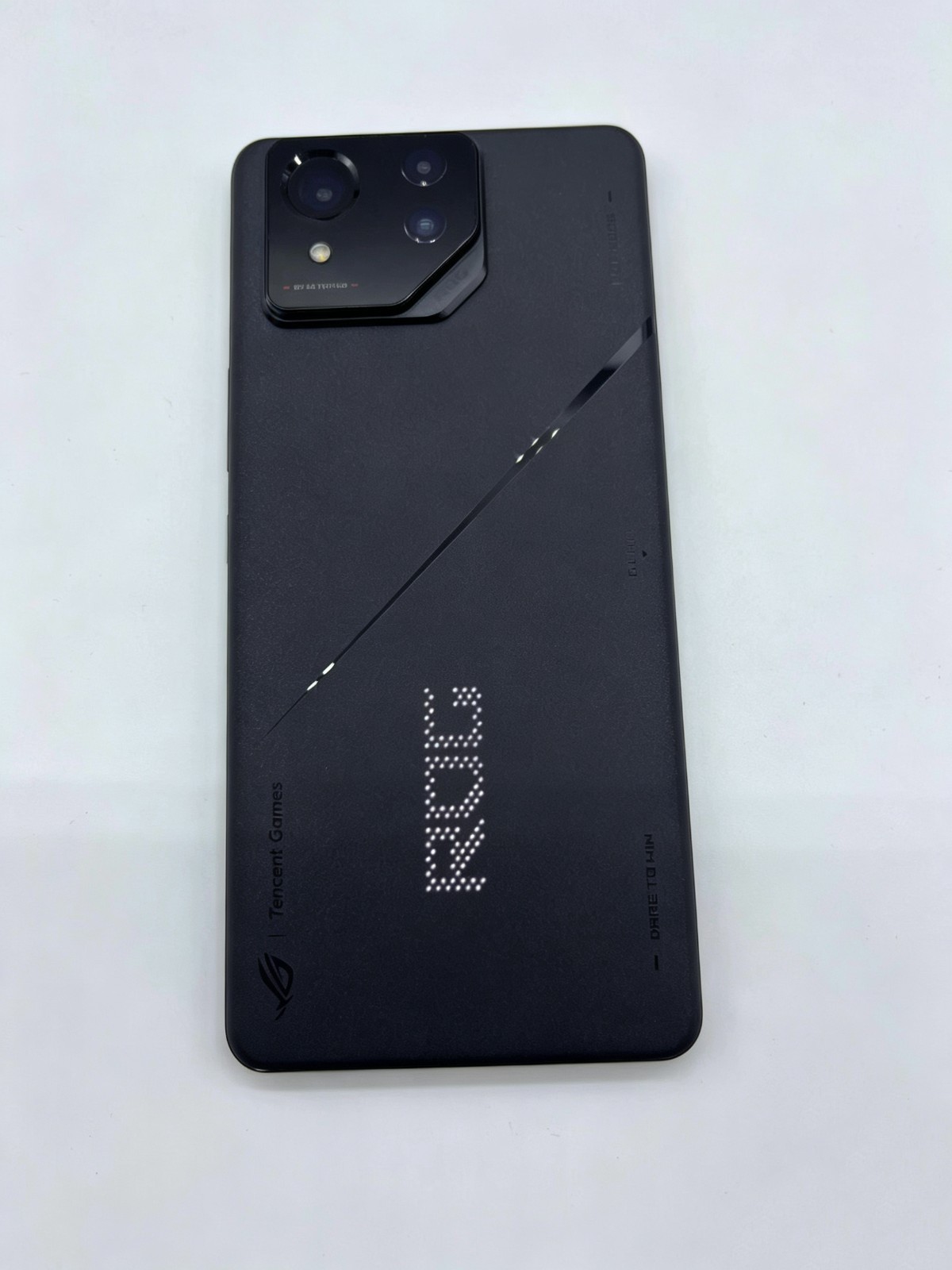 Asus ROG Phone 8 Pro Unlocked 16GBRAM + 512GB Android Gaming Phone Very Good