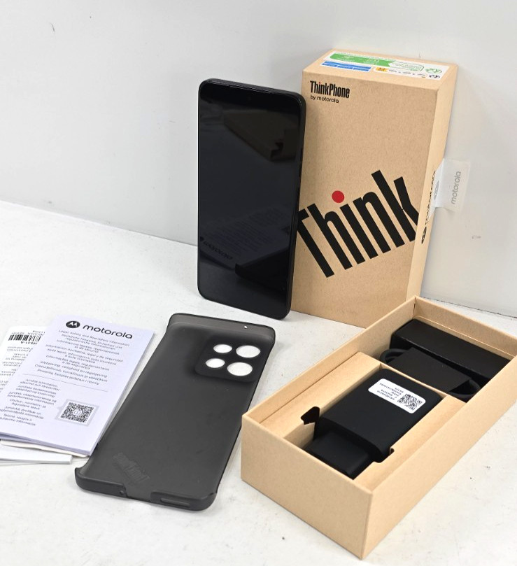 Motorola ThinkPhone 5G 8GB RAM+256GB , XT2409-6, Carbon Black
