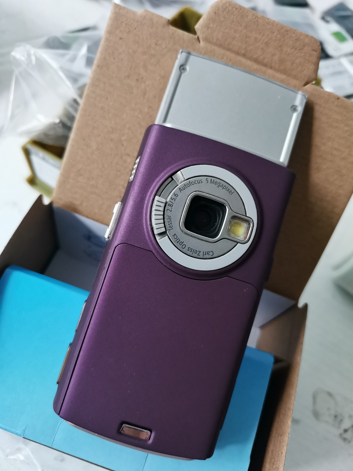 Nokia N Series N95 – Deep plum 3G GSM Wifi 5MP Slider Unlocked Classic Phone
